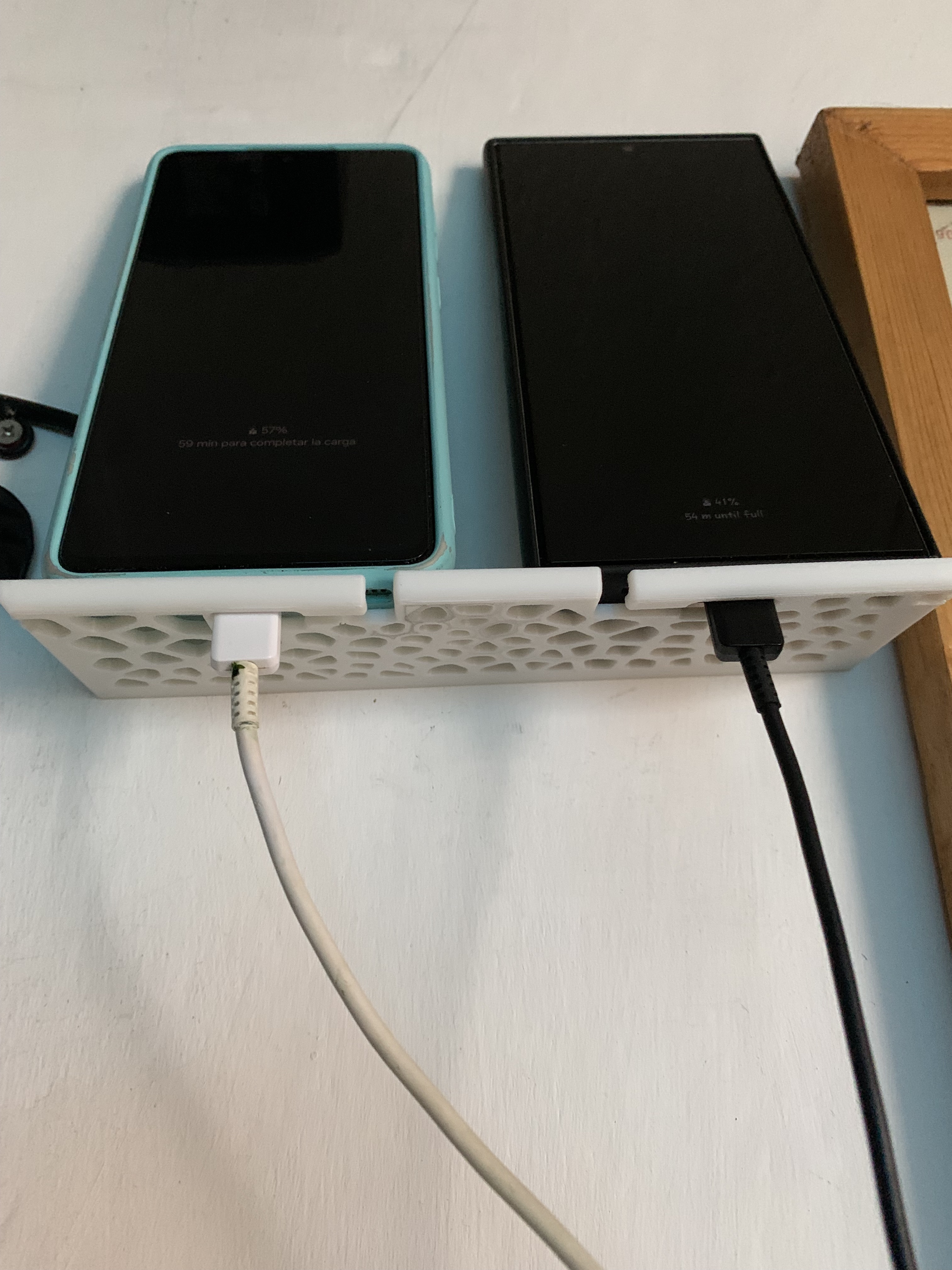 Wall phone hanger