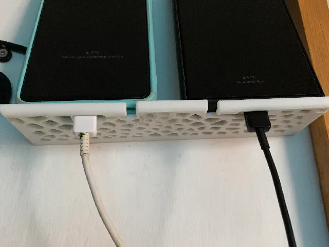 Wall phone hanger