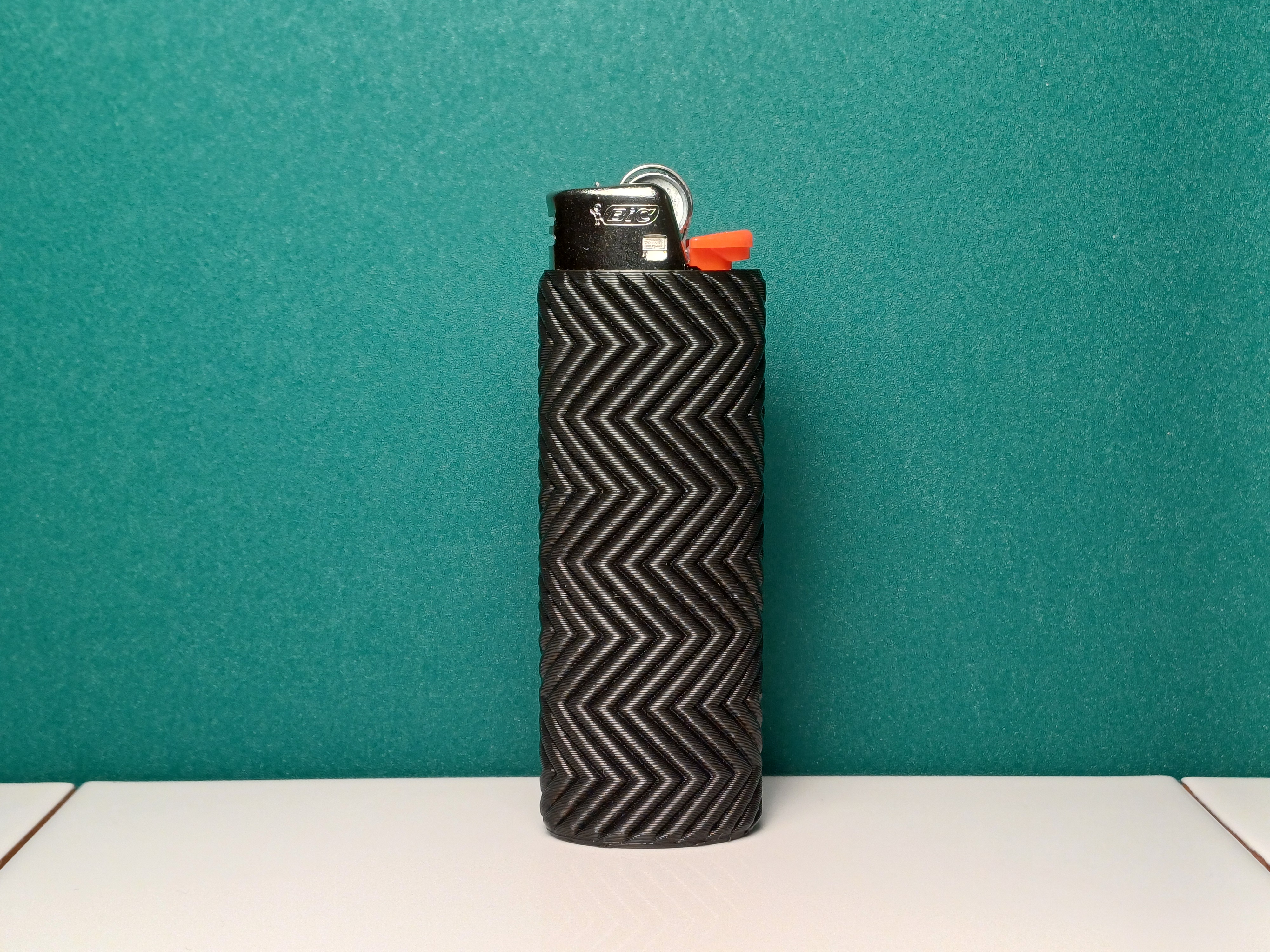 Lighter case for BIC