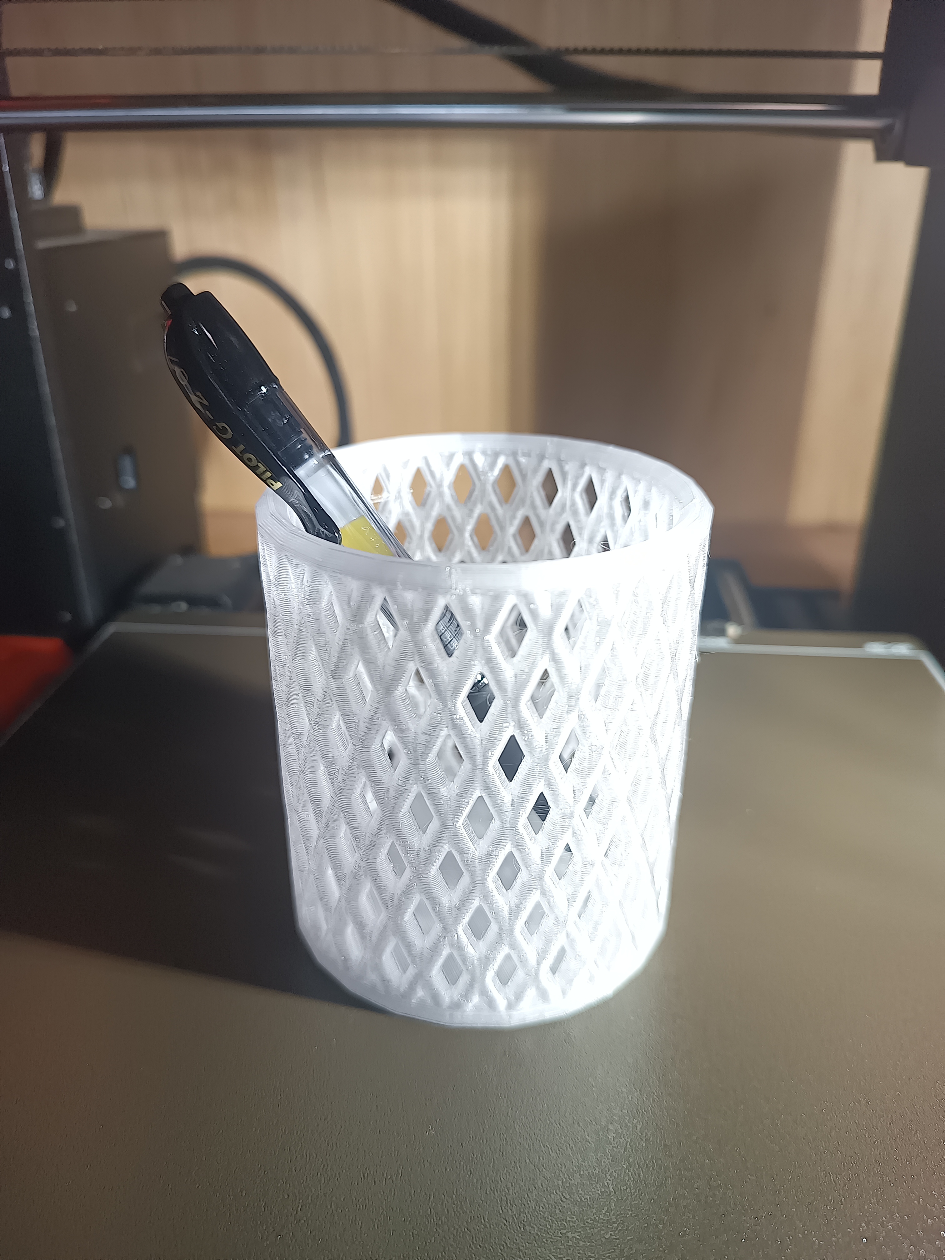 Pen Holder / Pencil Holder (pen not included)