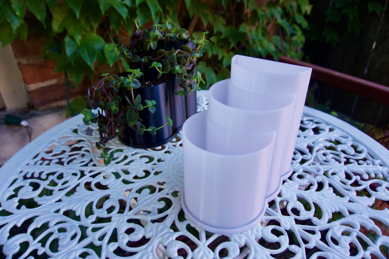 Three-tiered Halfmoon Planters — thumbnail 6