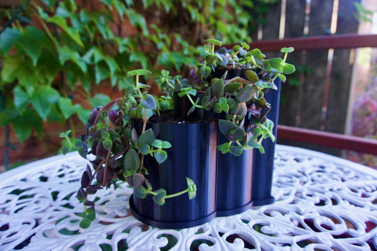 Three-tiered Halfmoon Planters
