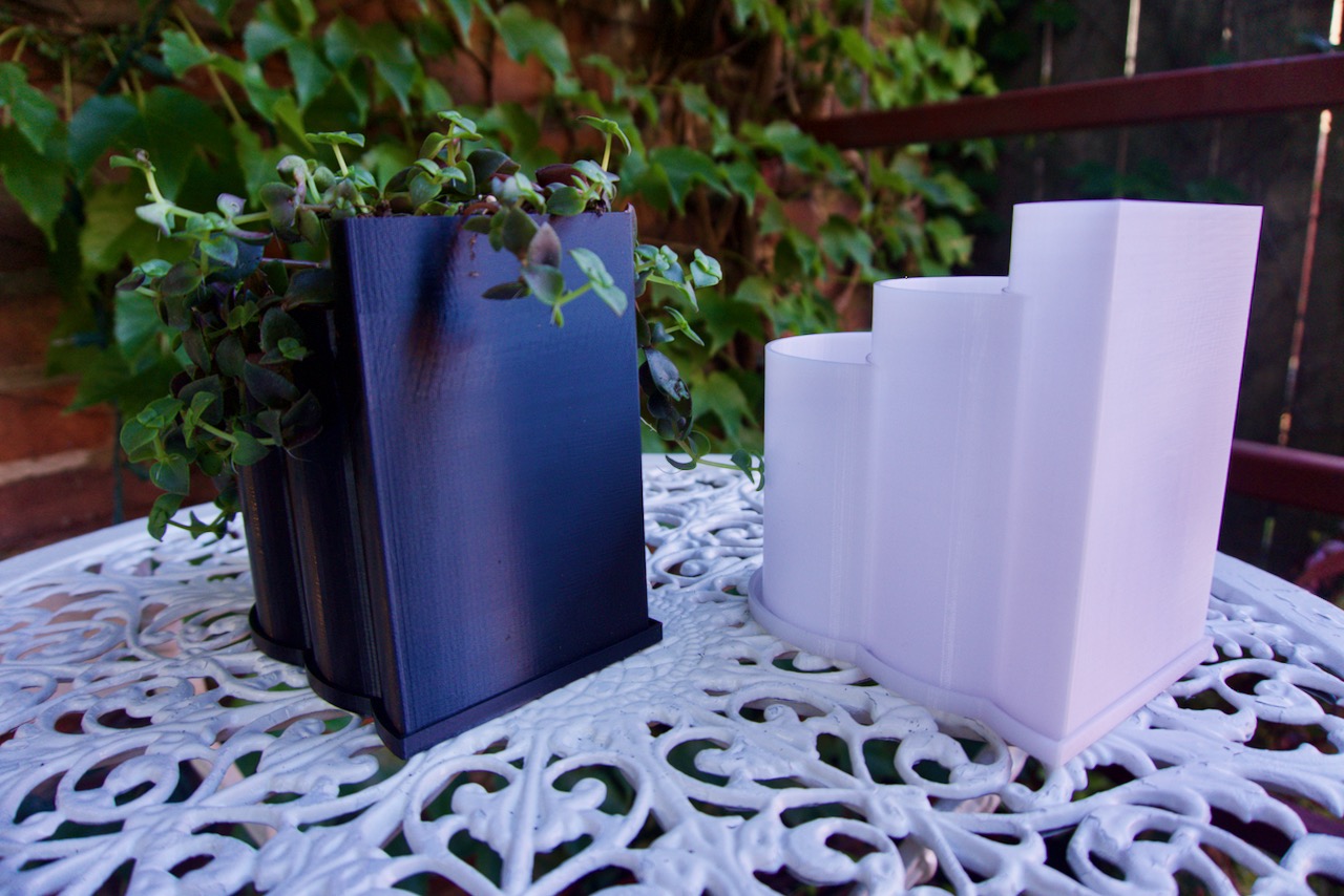 Three-tiered Halfmoon Planters — thumbnail 7