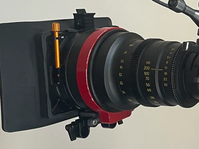 RED 300mm T2.9 - 112mm filter thread to 114mm OD clamp on mattebox adapter