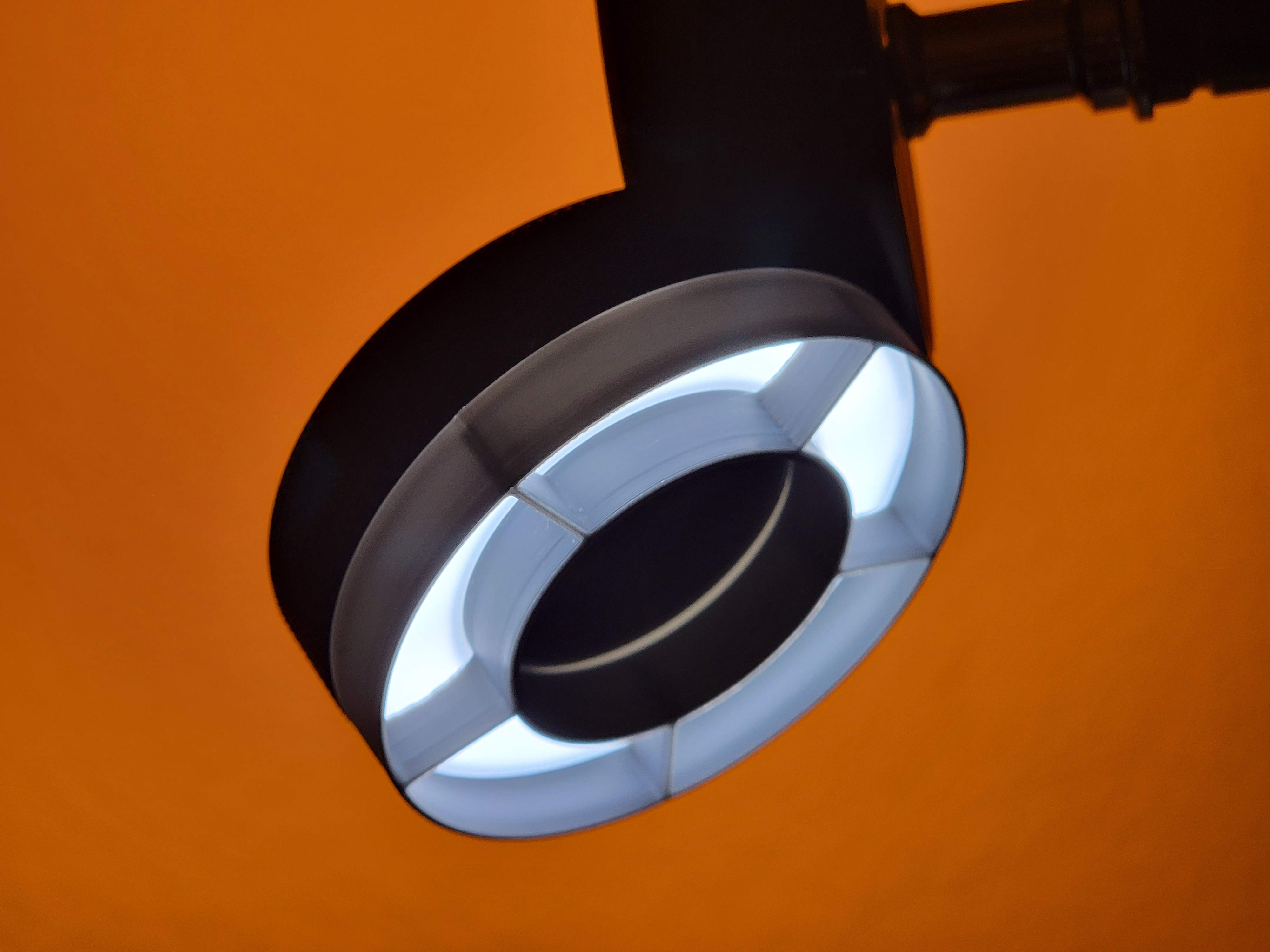 Razer Kiyo Lens Hood Press Fit