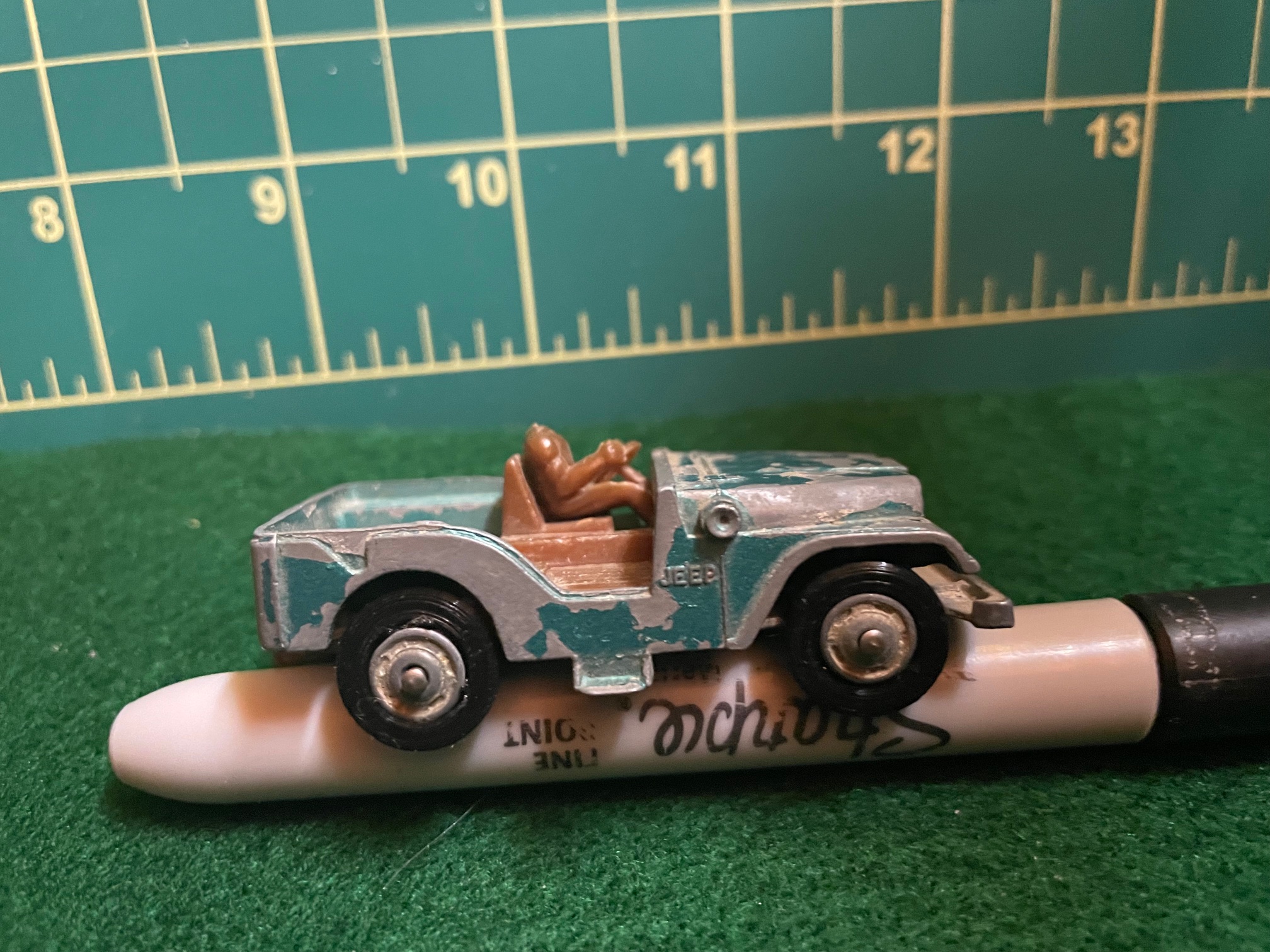 Tires for Husky Models toy Jeep