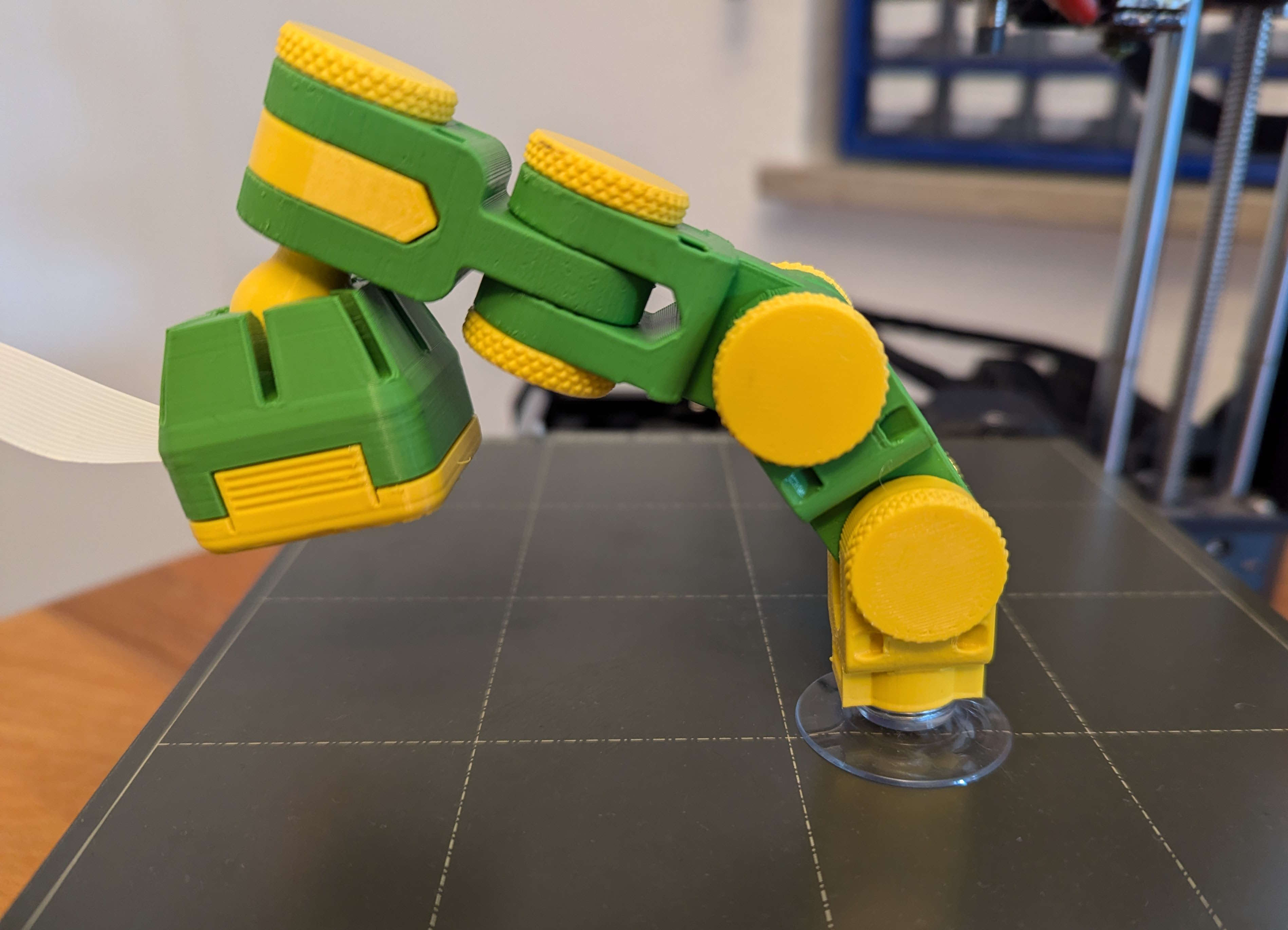 Suction Cup Mount for Articulating Raspberry Pi Camera