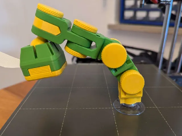 Suction Cup Mount for Articulating Raspberry Pi Camera