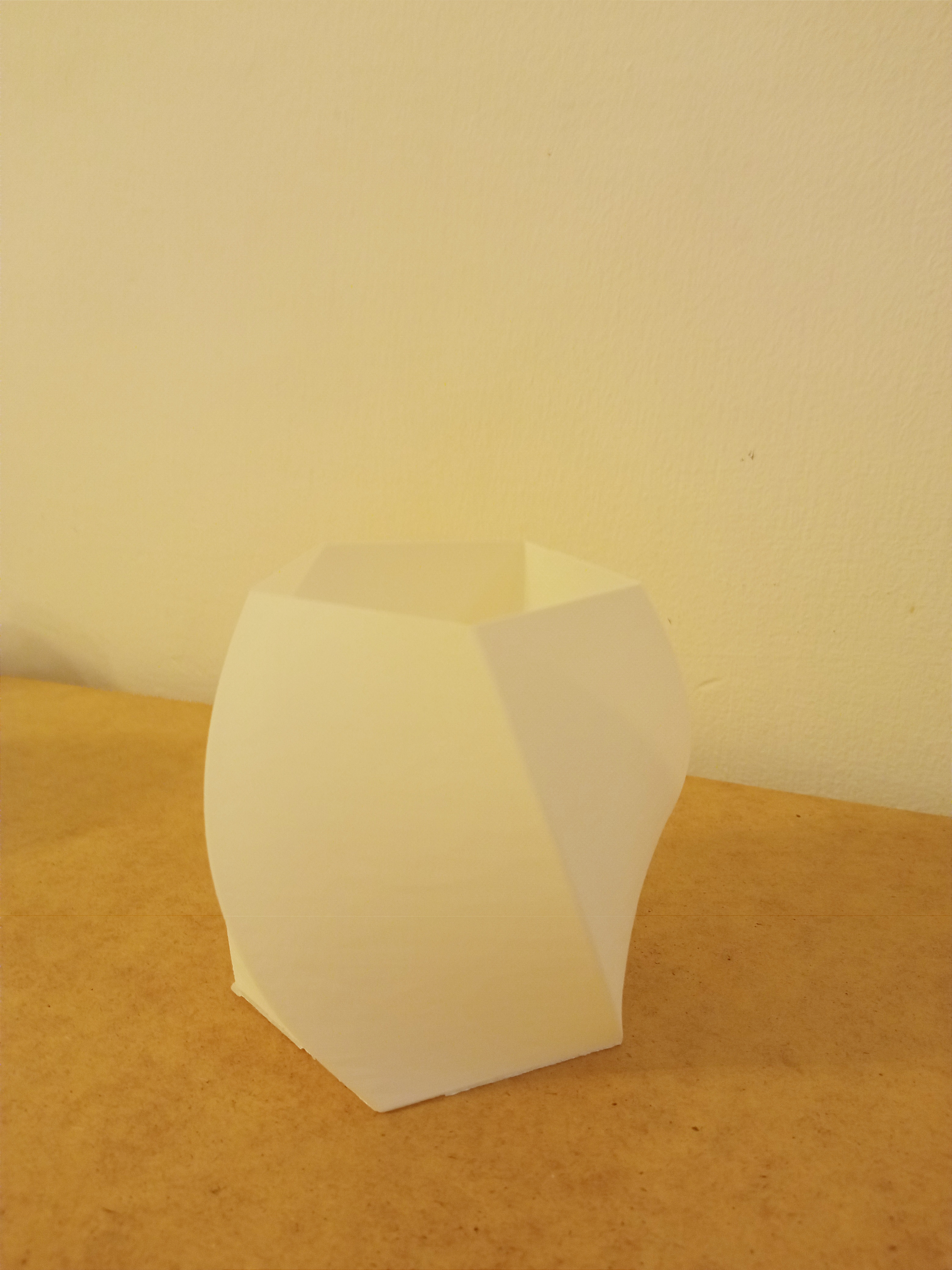 Penta-vase