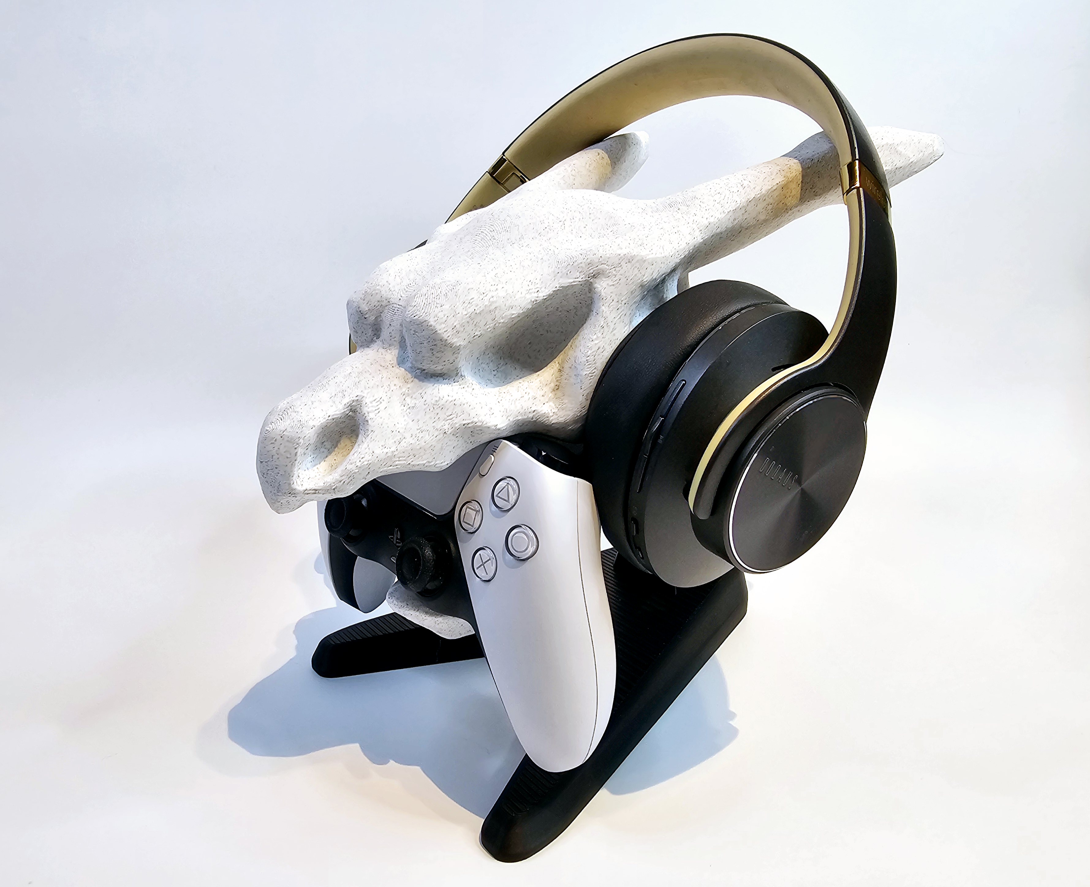 Charizard Skull Controller / Headset Stand — miniatura 6