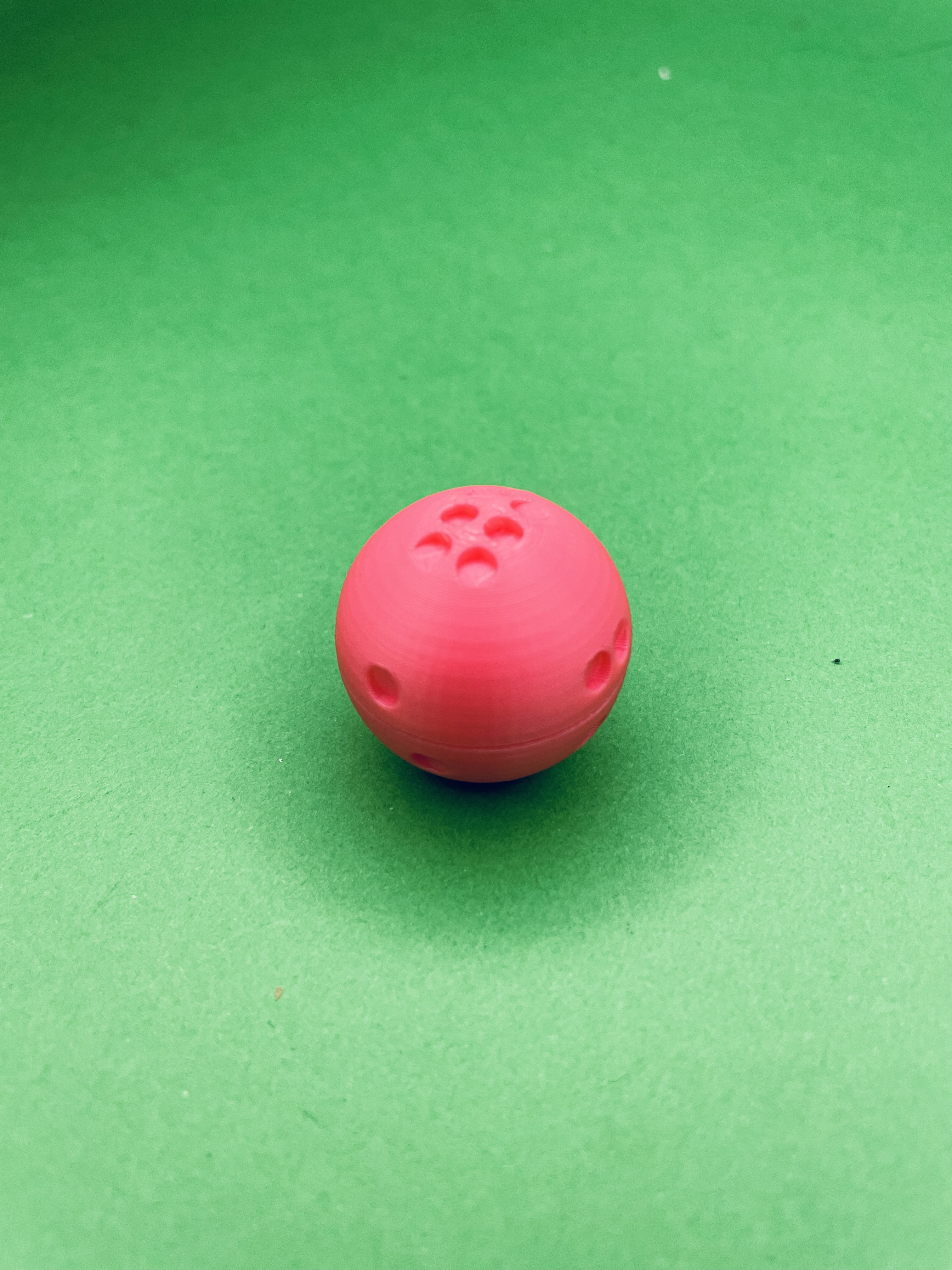 Spherical Dice with Weighted Mechanism