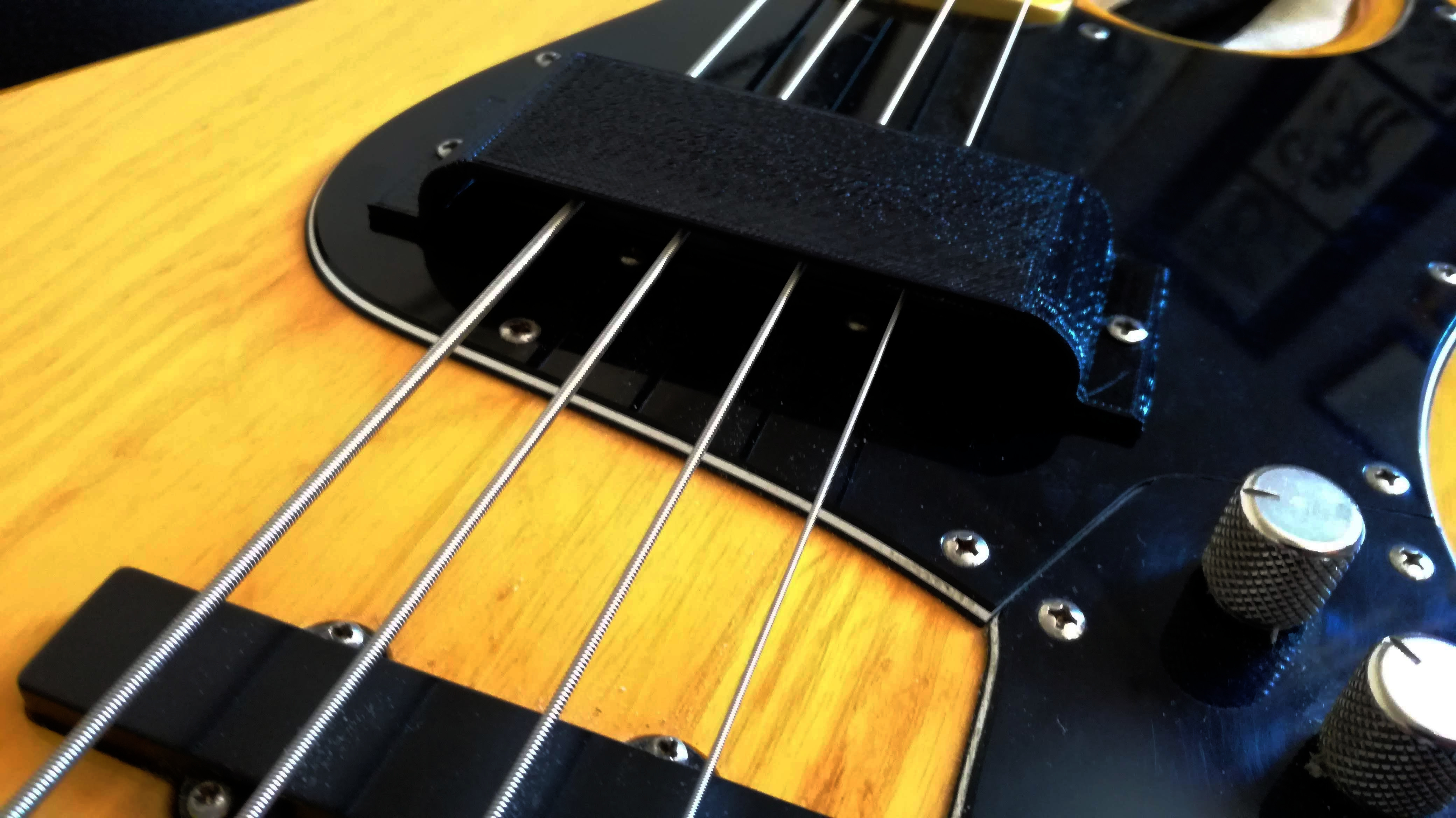 Fender Jazz Bass Pick Up Cover