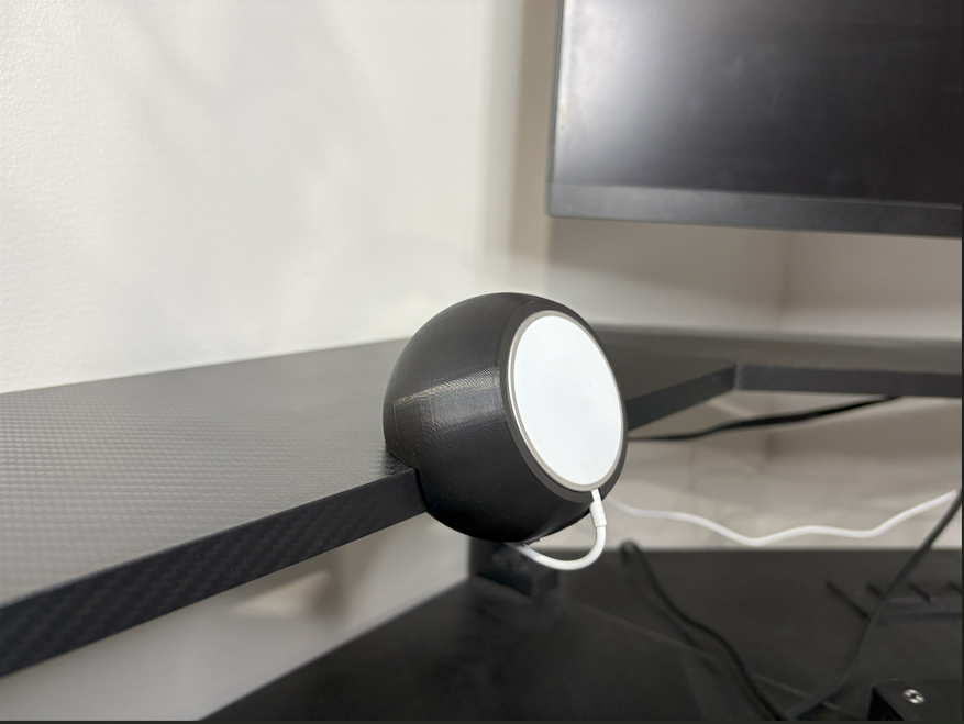Magsafe Cahrging Ball Desk