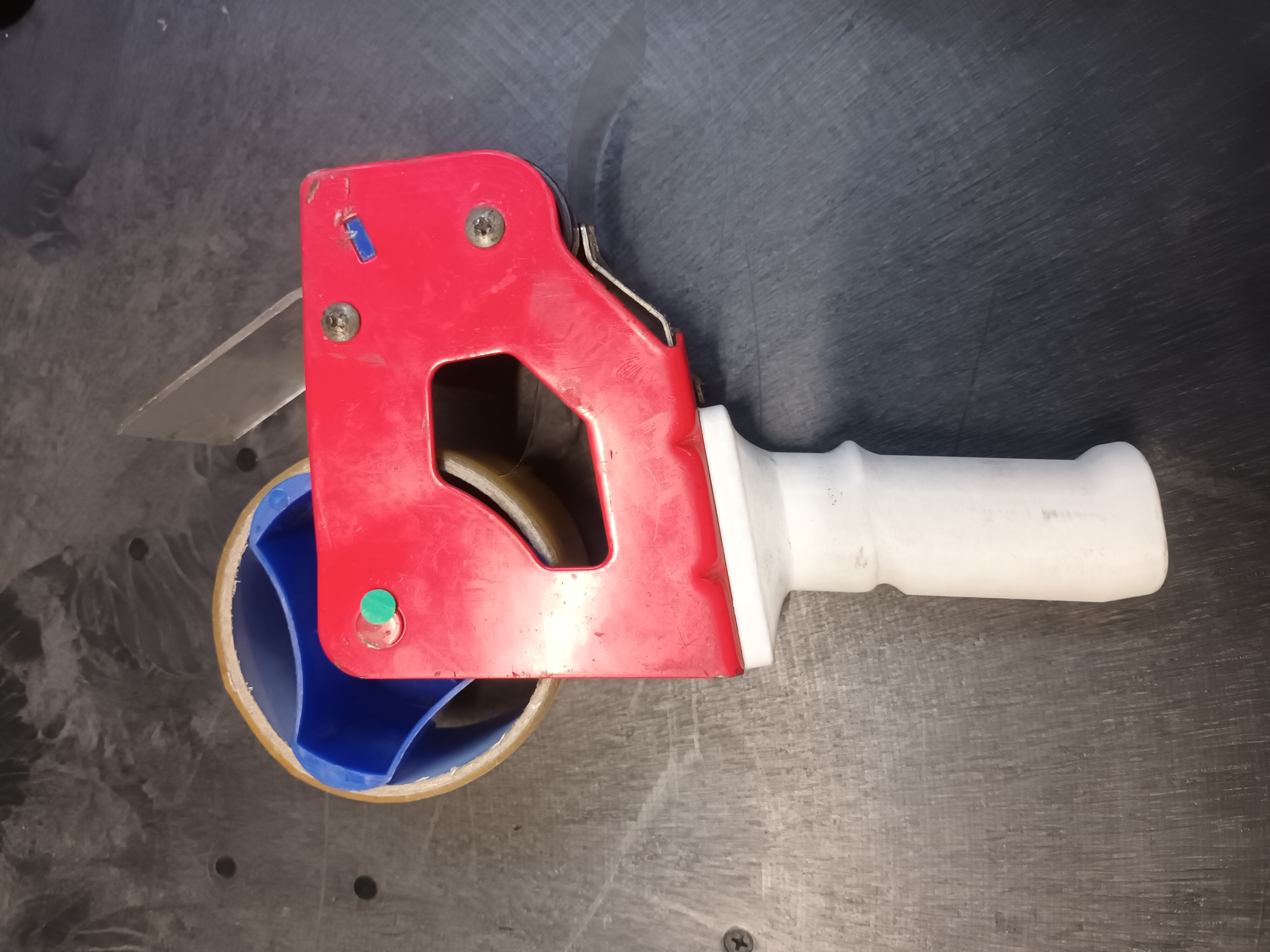 Tape gun handle