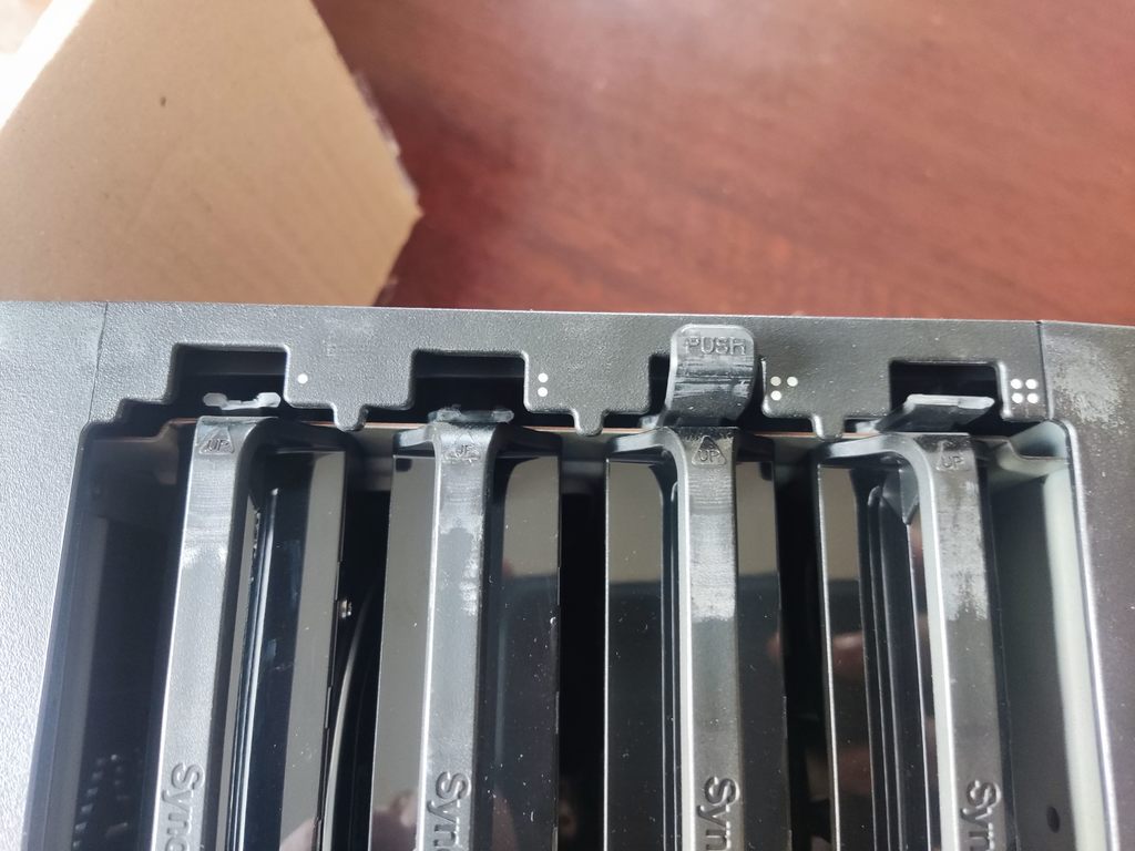 Synology HDD Tray lock replacement