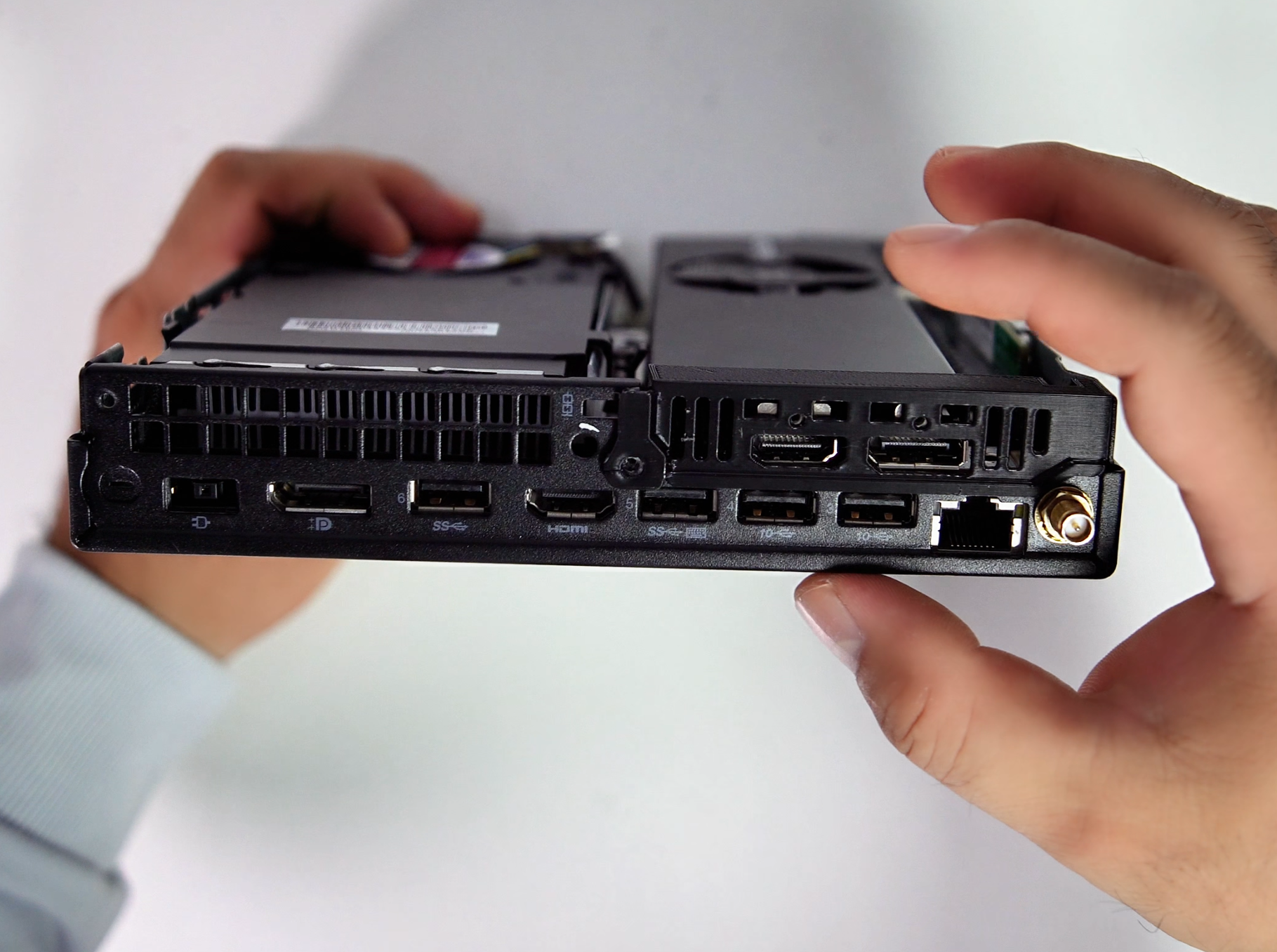 Custom 3D bracket model file for XFX RX6400 on Lenovo M90q