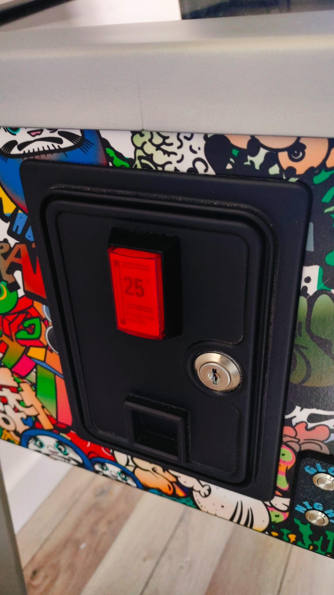 Fake virtual pinball door
