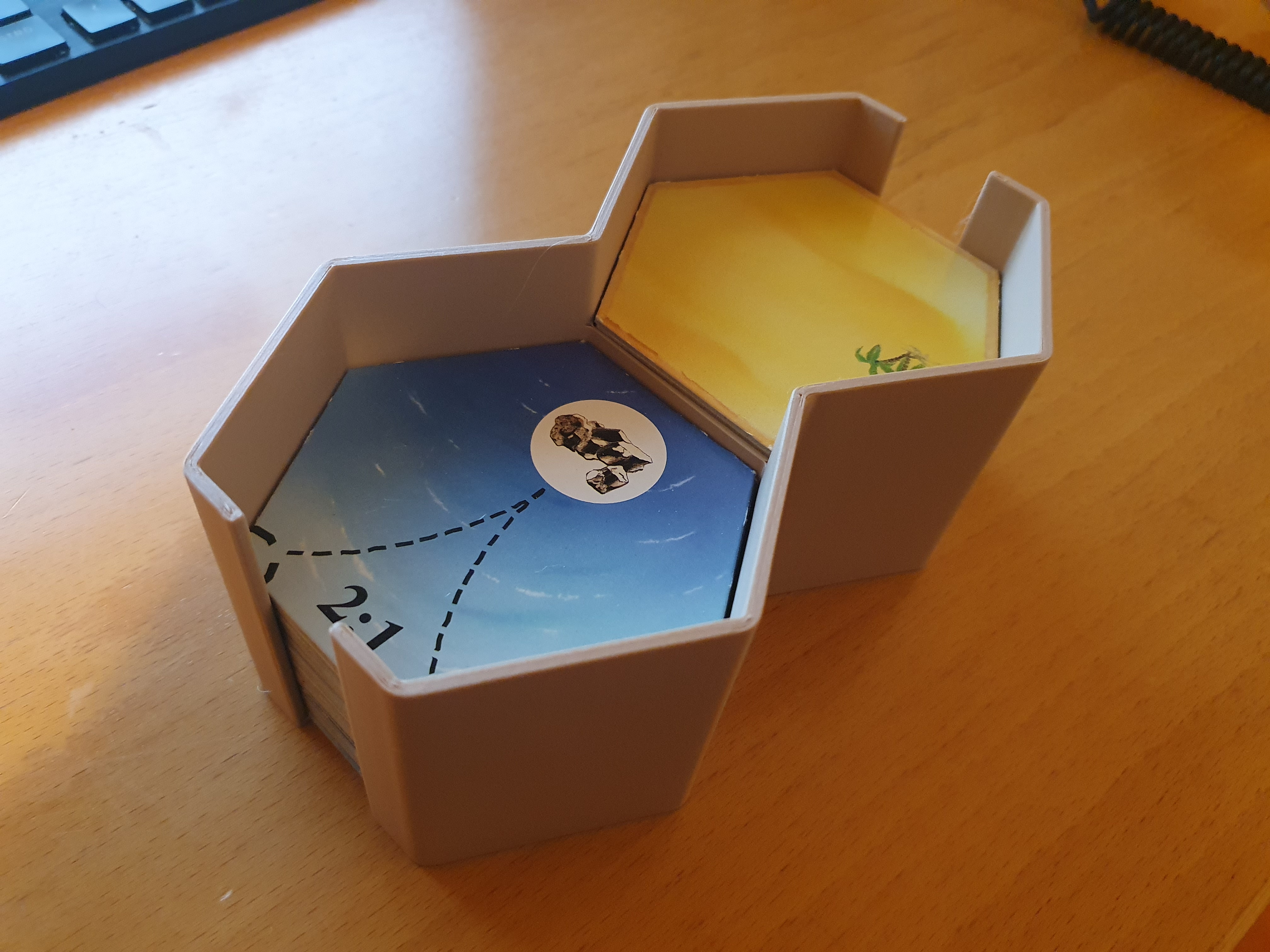 Catan Hex Tile storage / Aufbewahrung für Hexagon Felder