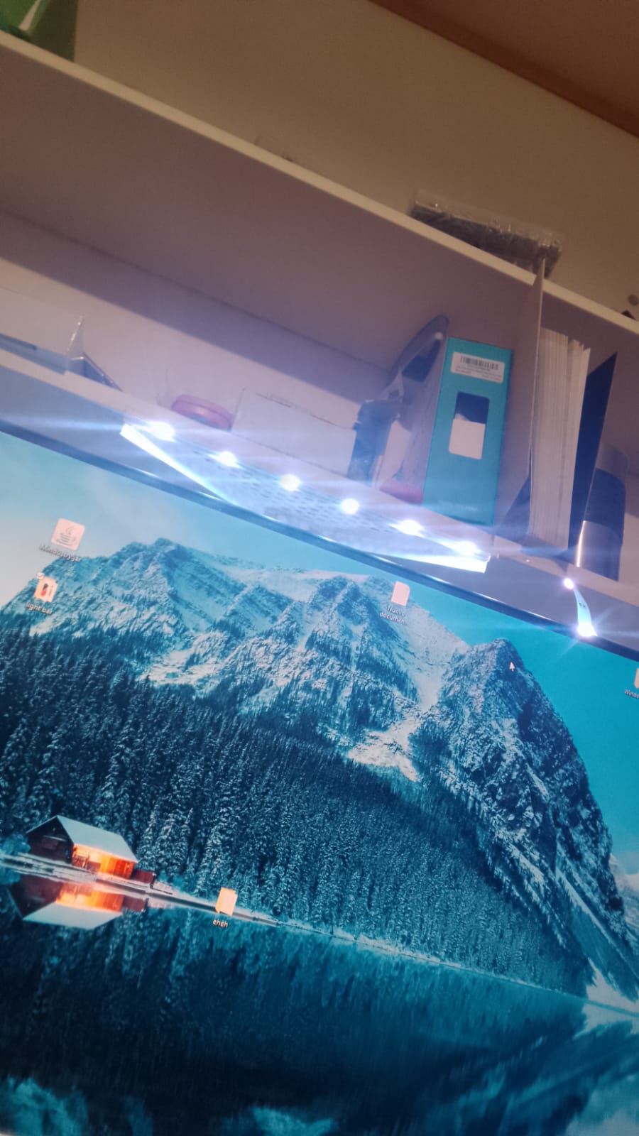 vesa lightbar