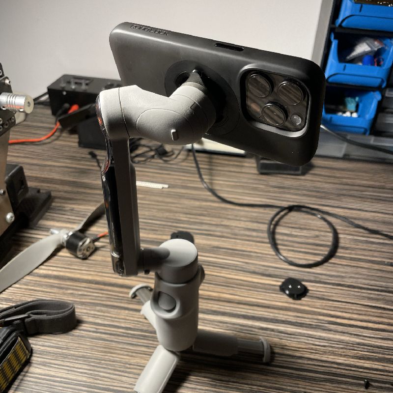 Insta360 Flow/Flow Pro Quadlock magnetic head by VZsombor