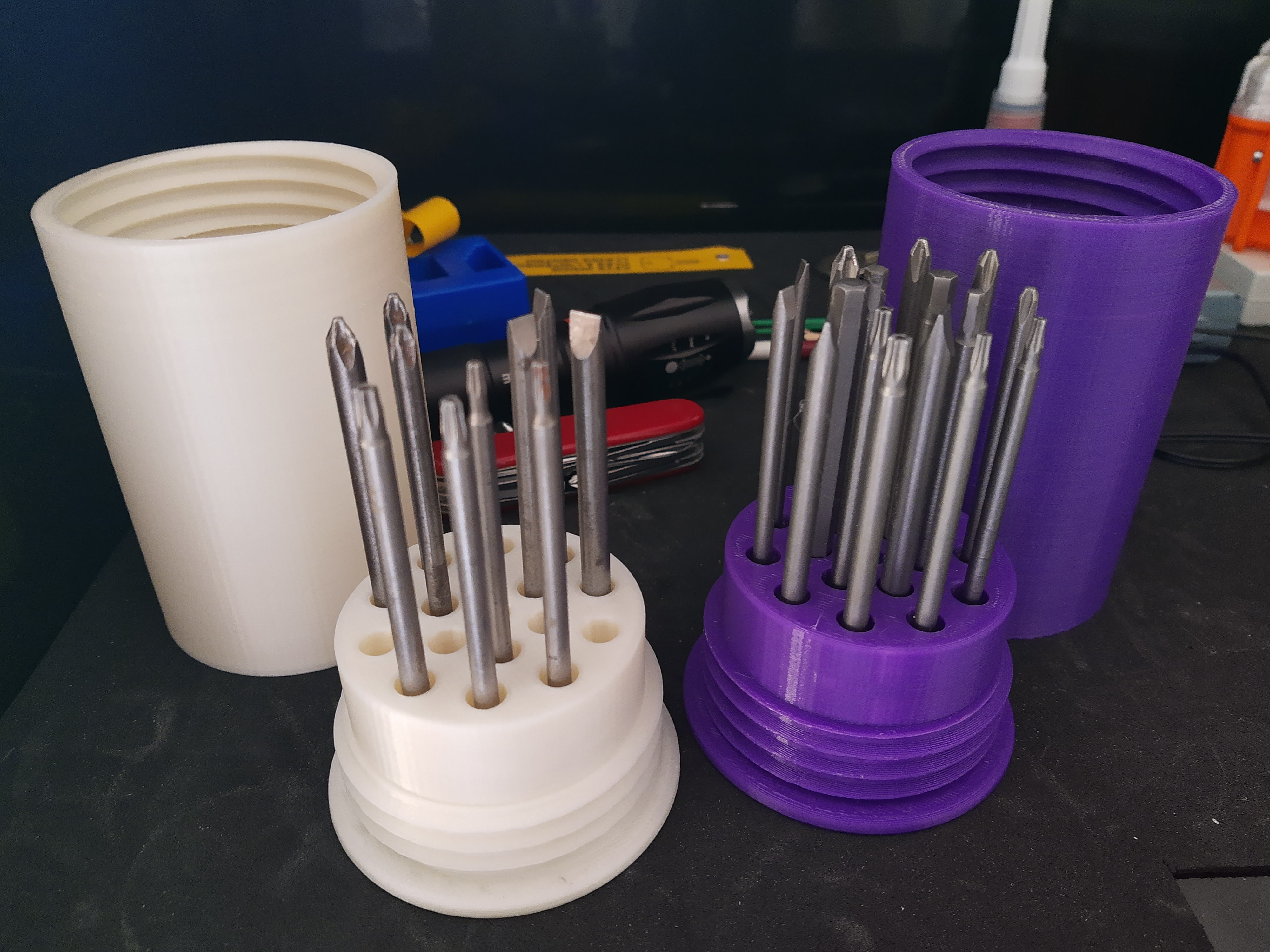 Long screwdriver bit holder