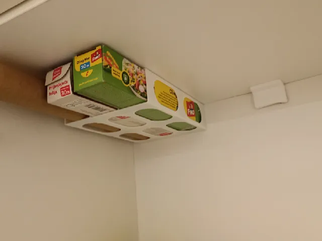 Aluminium/cling foil or baking paper holder