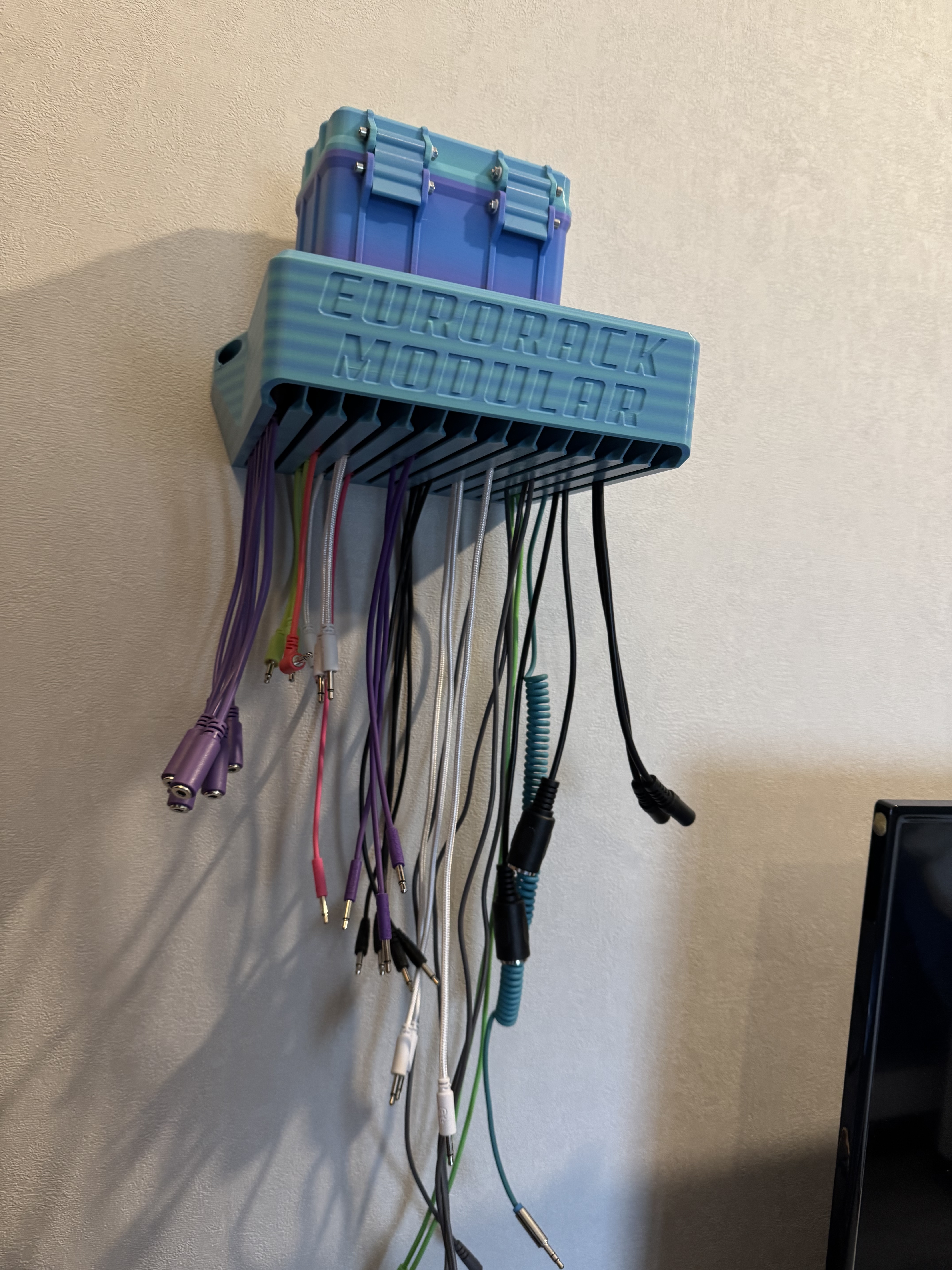 Cable Holder — thumbnail 3
