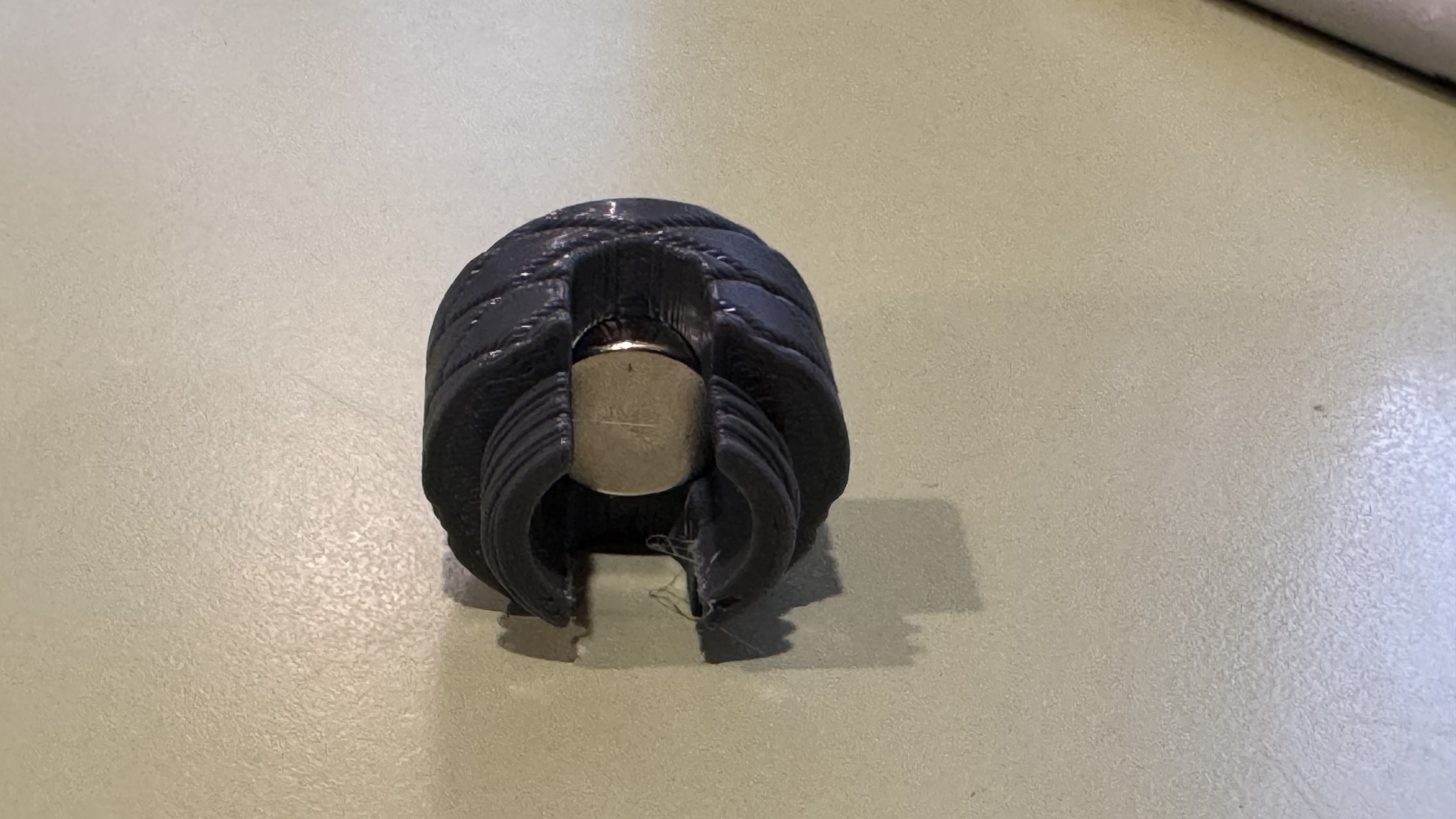 Wire Mount Magnetic