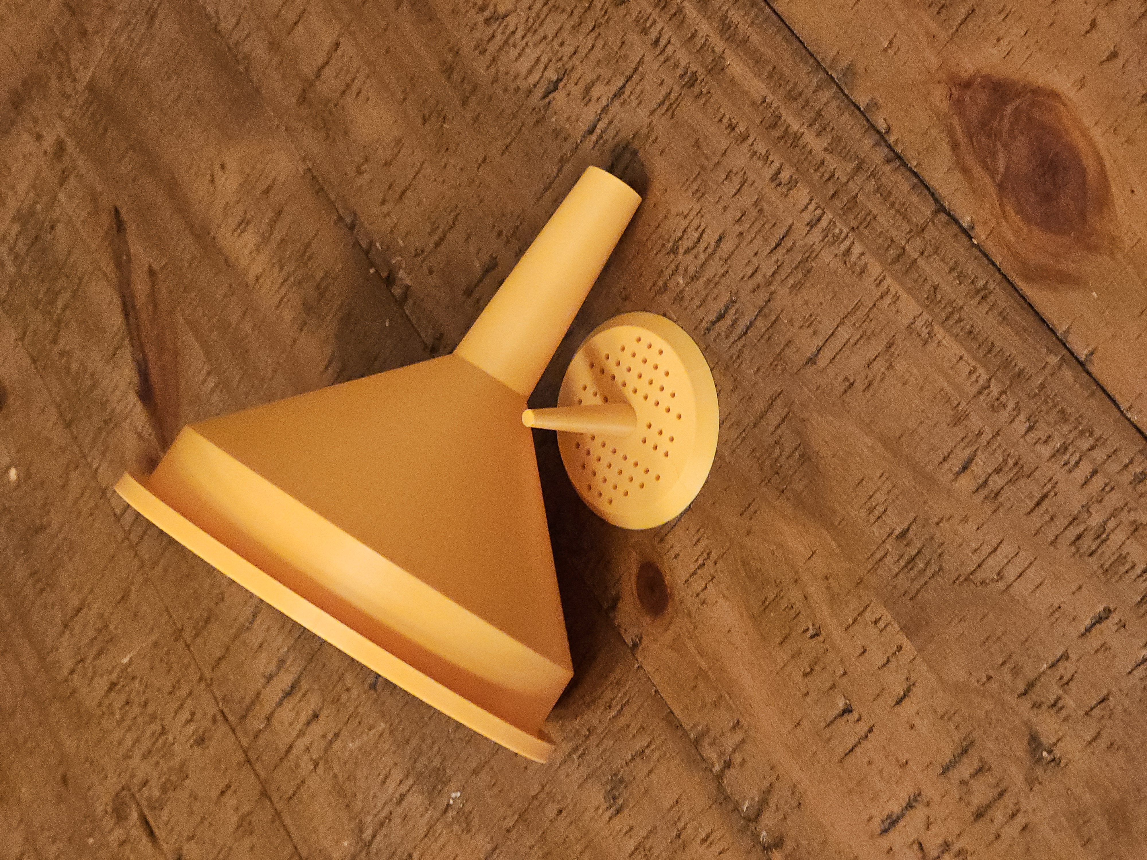 Funnel with Strainer