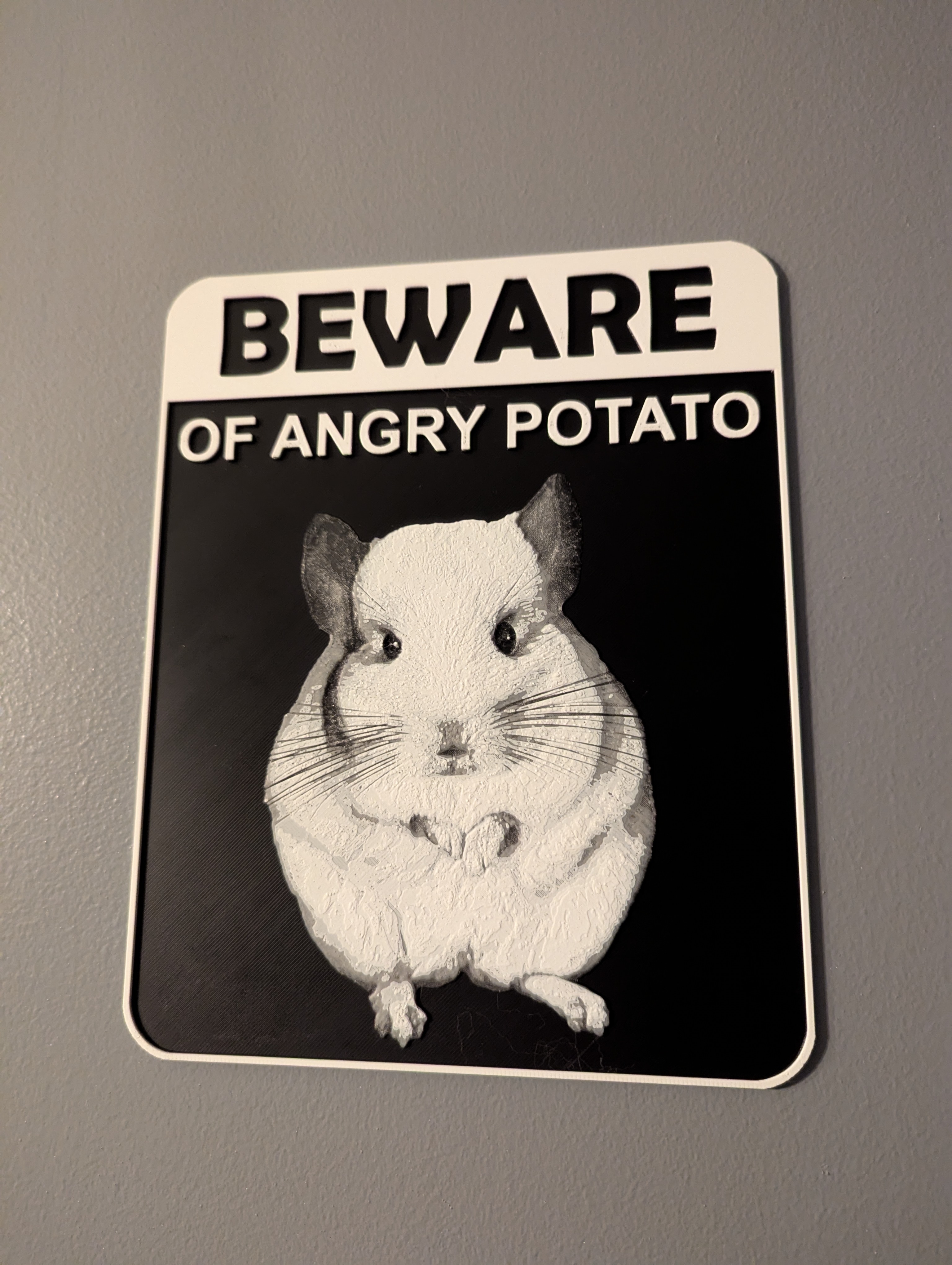 HueForge - Funny Chinchilla Sign v2
