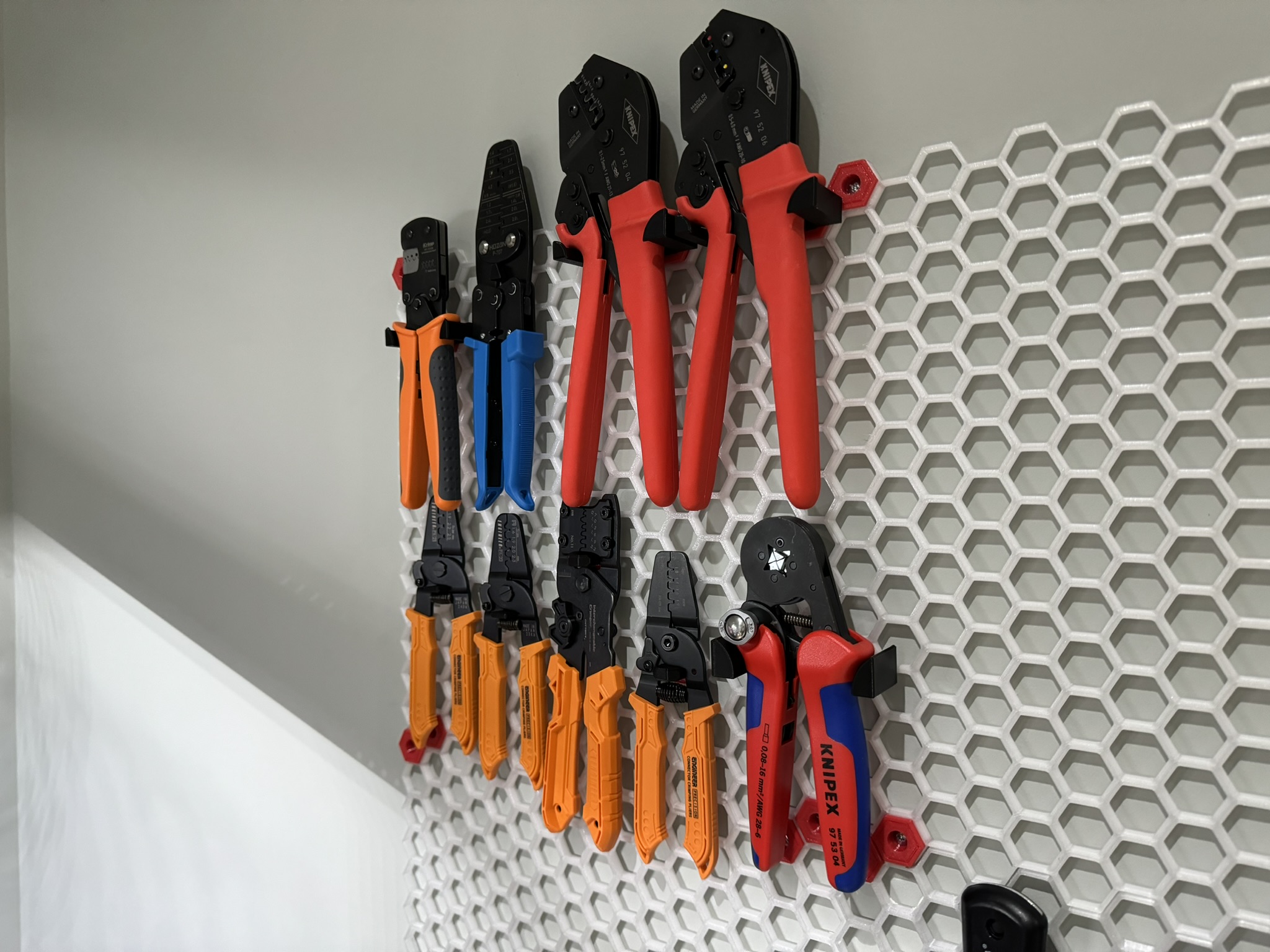 Crimping Tool Mounts for Honeycomb Storage Wall