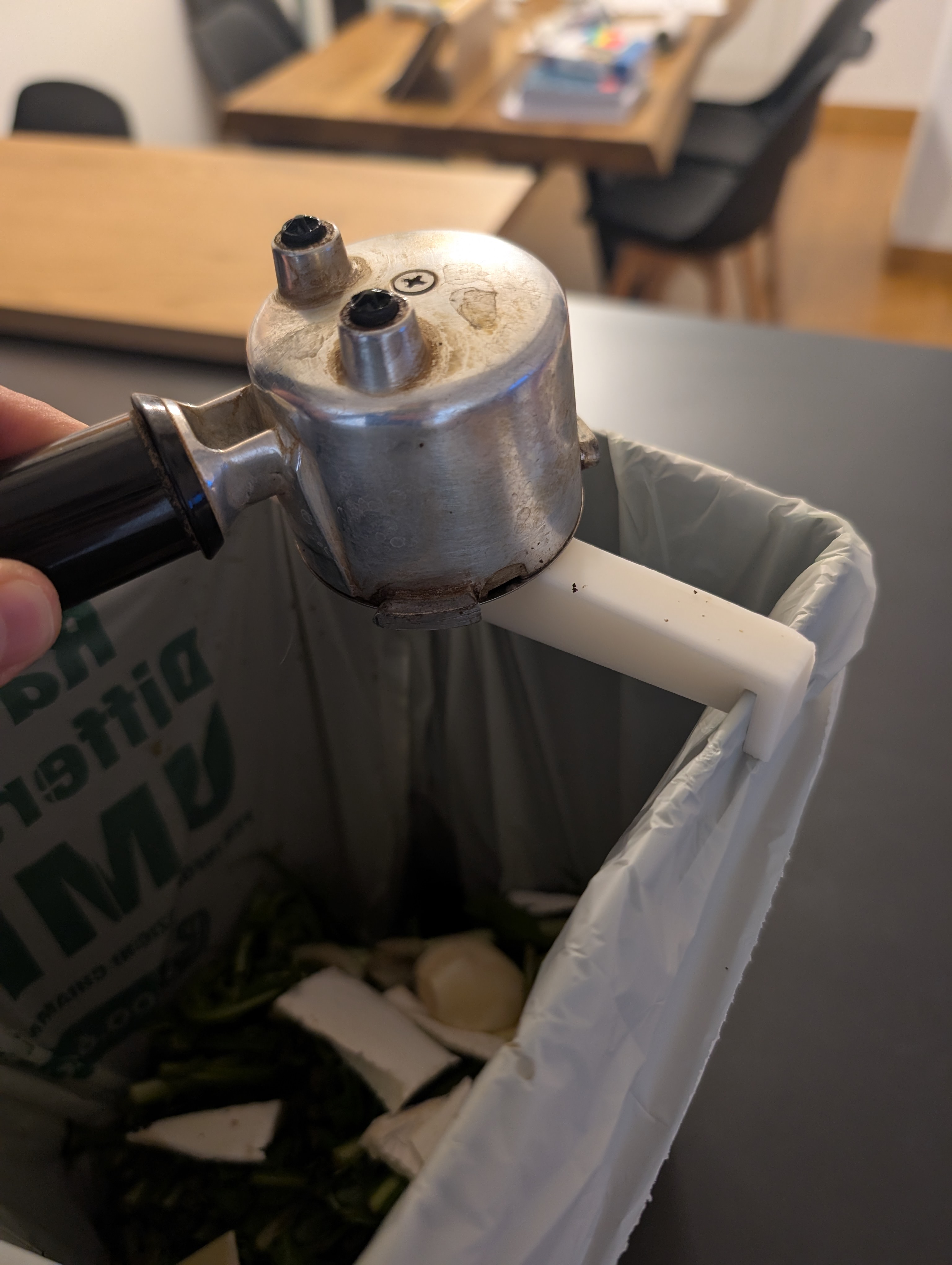 Coffee Knocking — miniatura 2