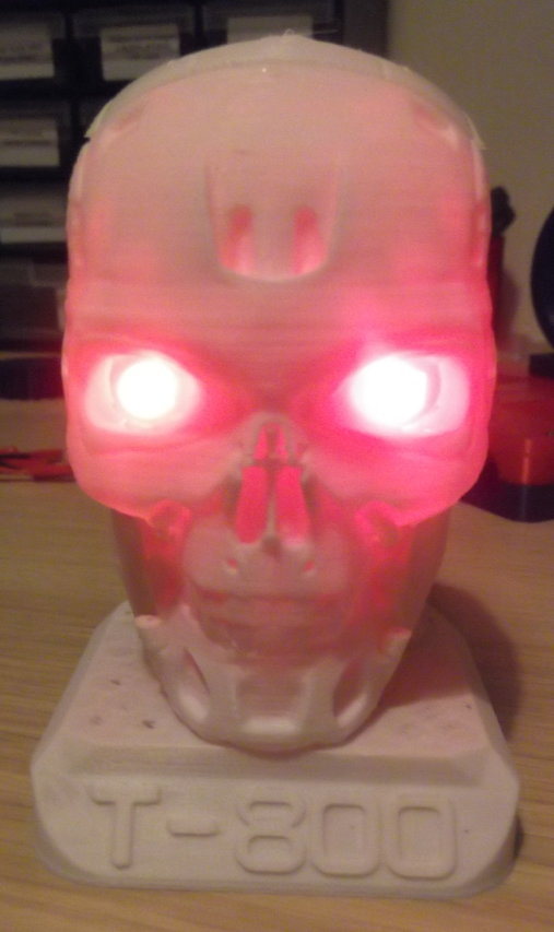 Miniatura 2 do modelo 3D Terminator With LED's