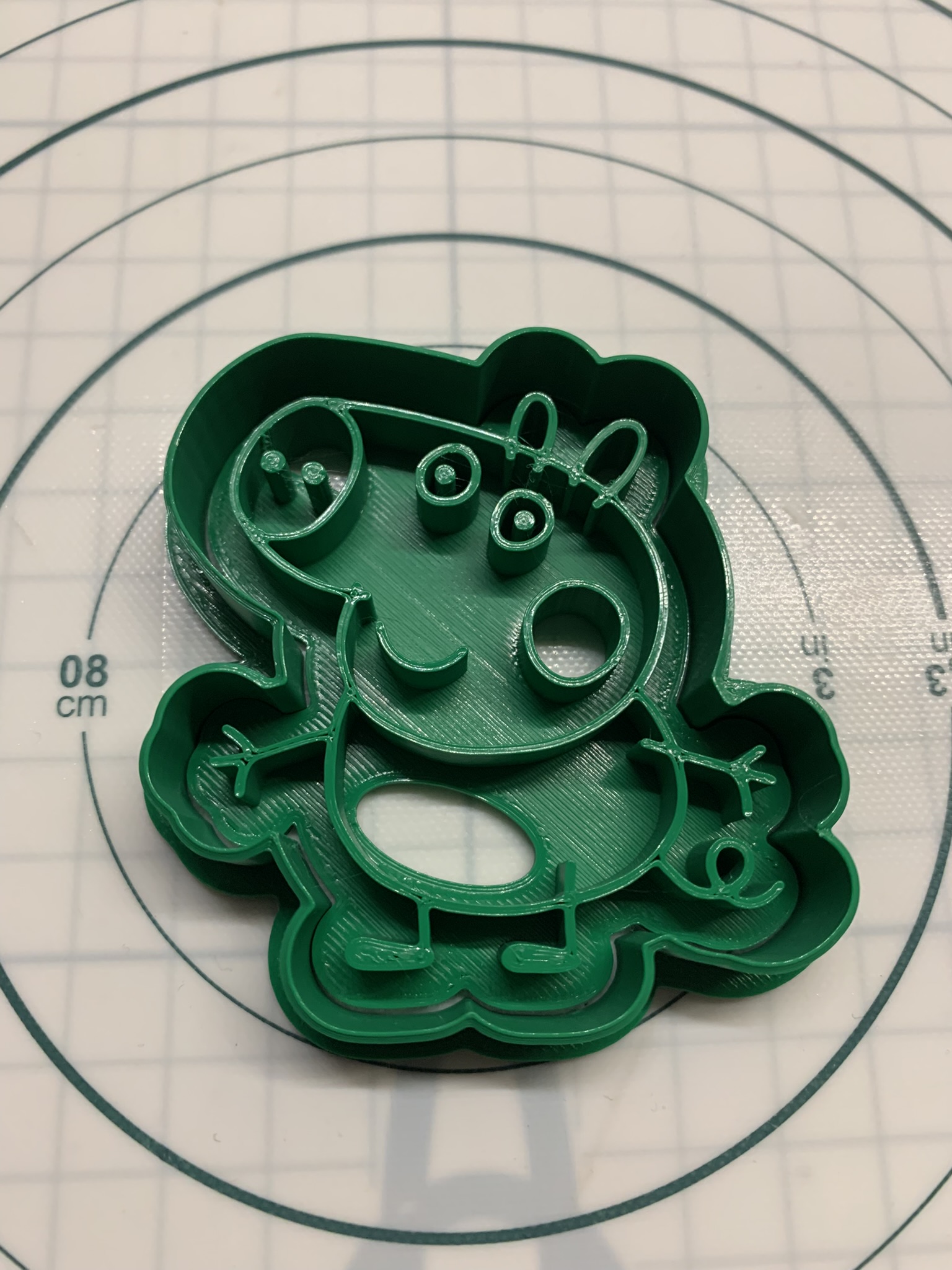 Miniatura 2 do modelo 3D George cookie cutter