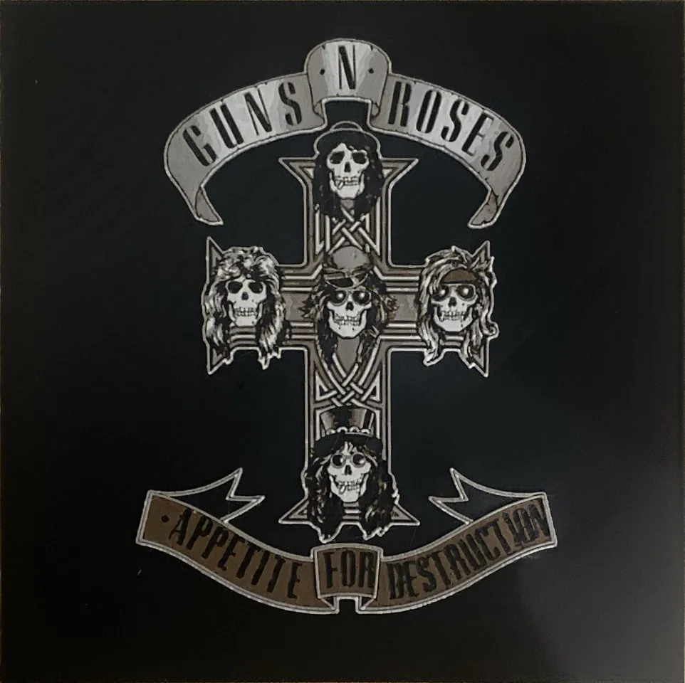 Amazon.com: Trends International Guns N' Roses - Cross Wall