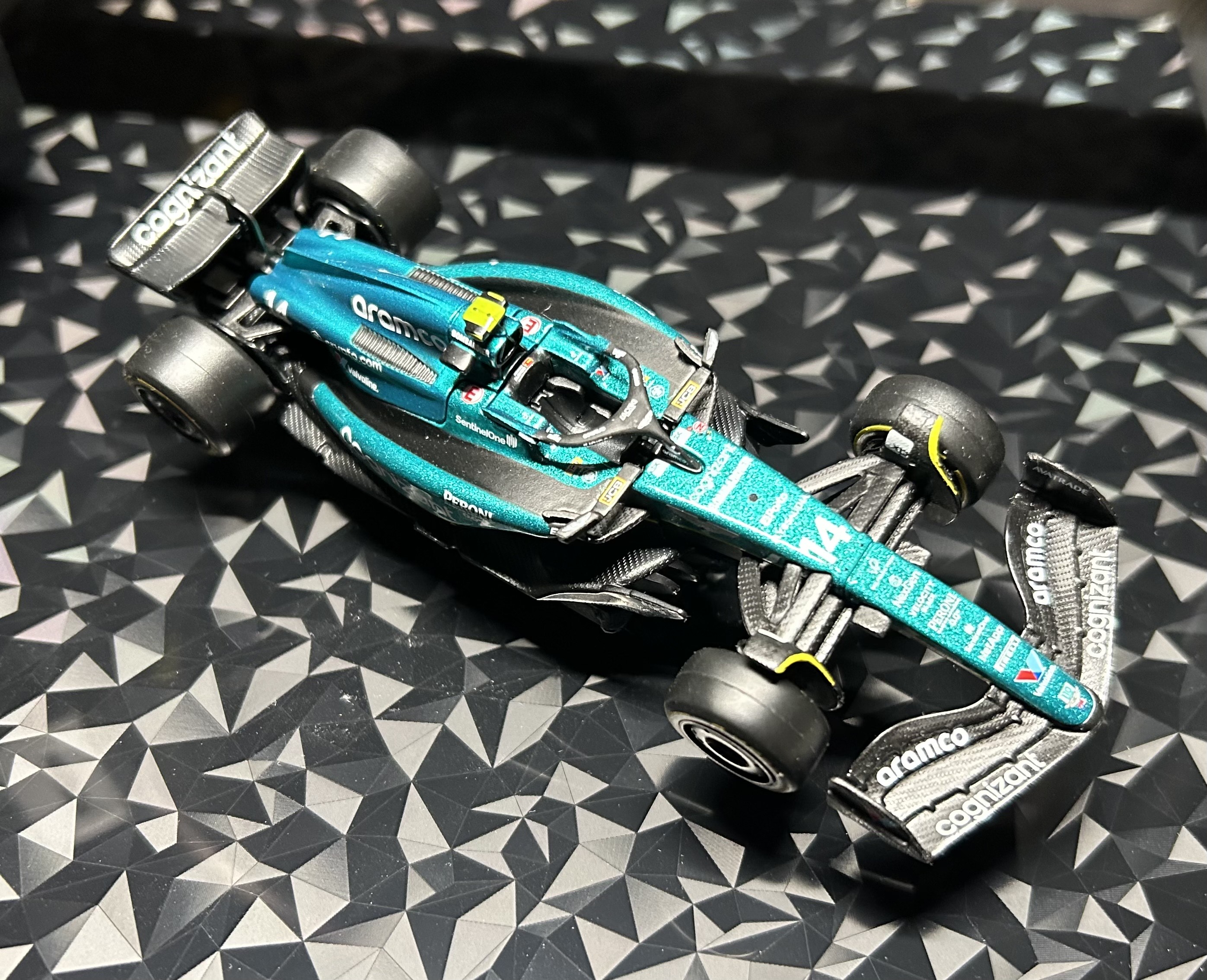 Stand for Burago F1 car model (1:43 scale) [Upgraded stability]