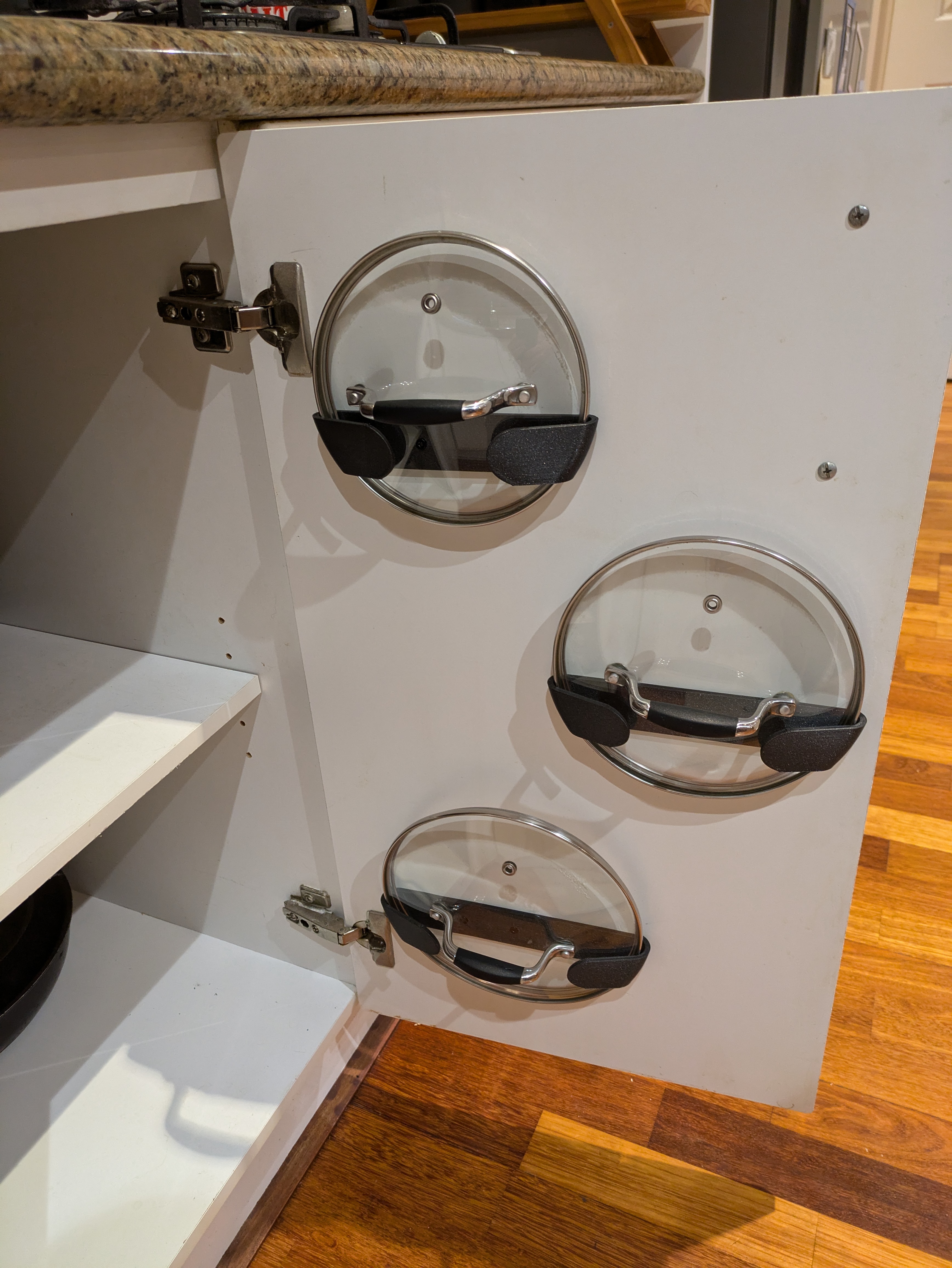 Saucepan Lid Holder Brackets