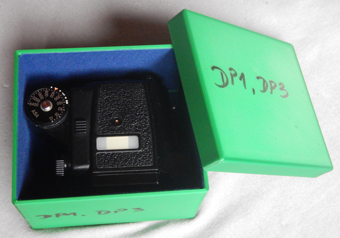Schachtel für die Nikon Photomic Sucher DP-1 & DP-3; Box for the Nikon Photomic finder DP-1 & DP-3