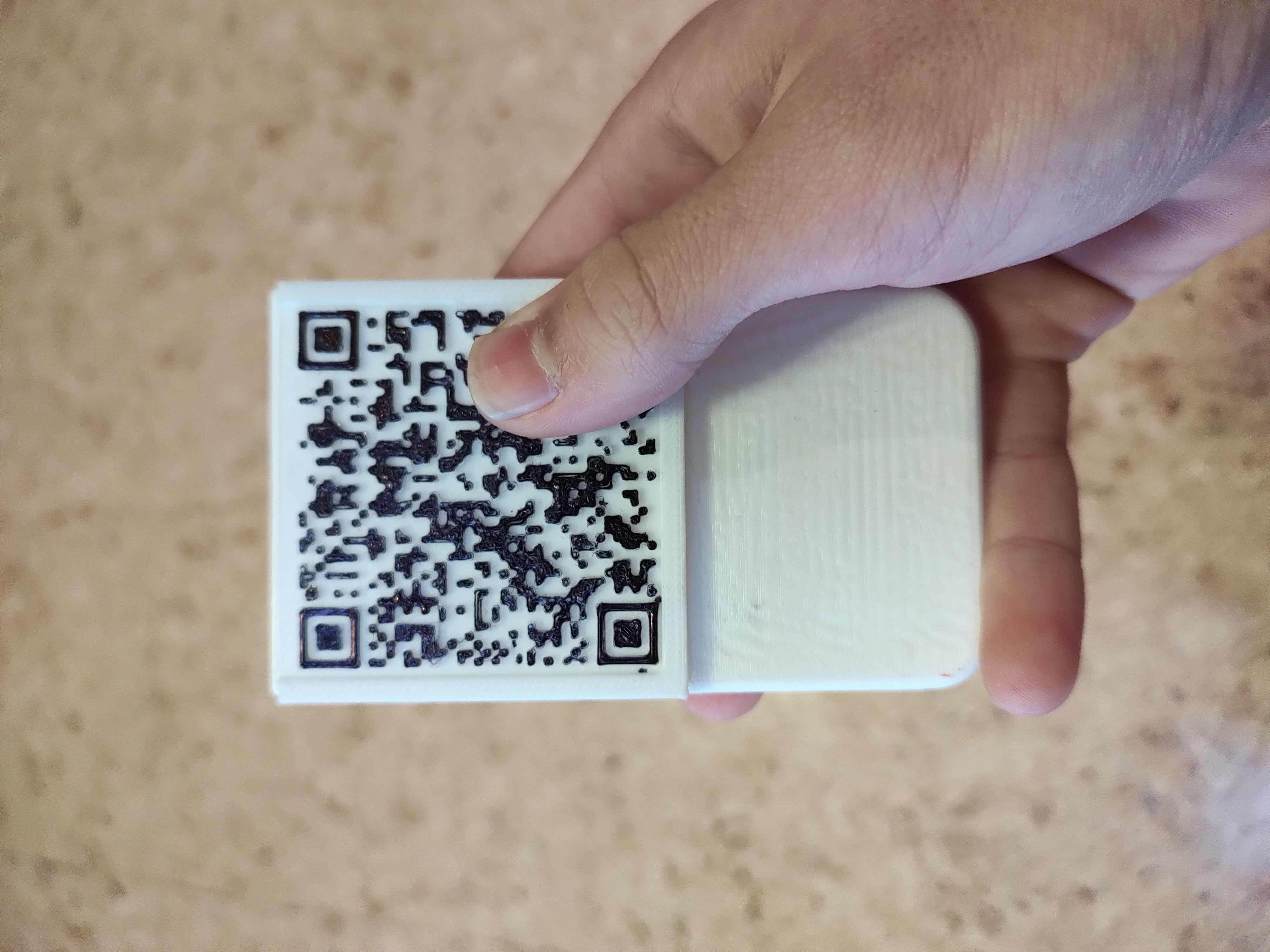 Qr Code Wallet QR code wallet insert by Tyqloo | Download free STL model | Printables.com