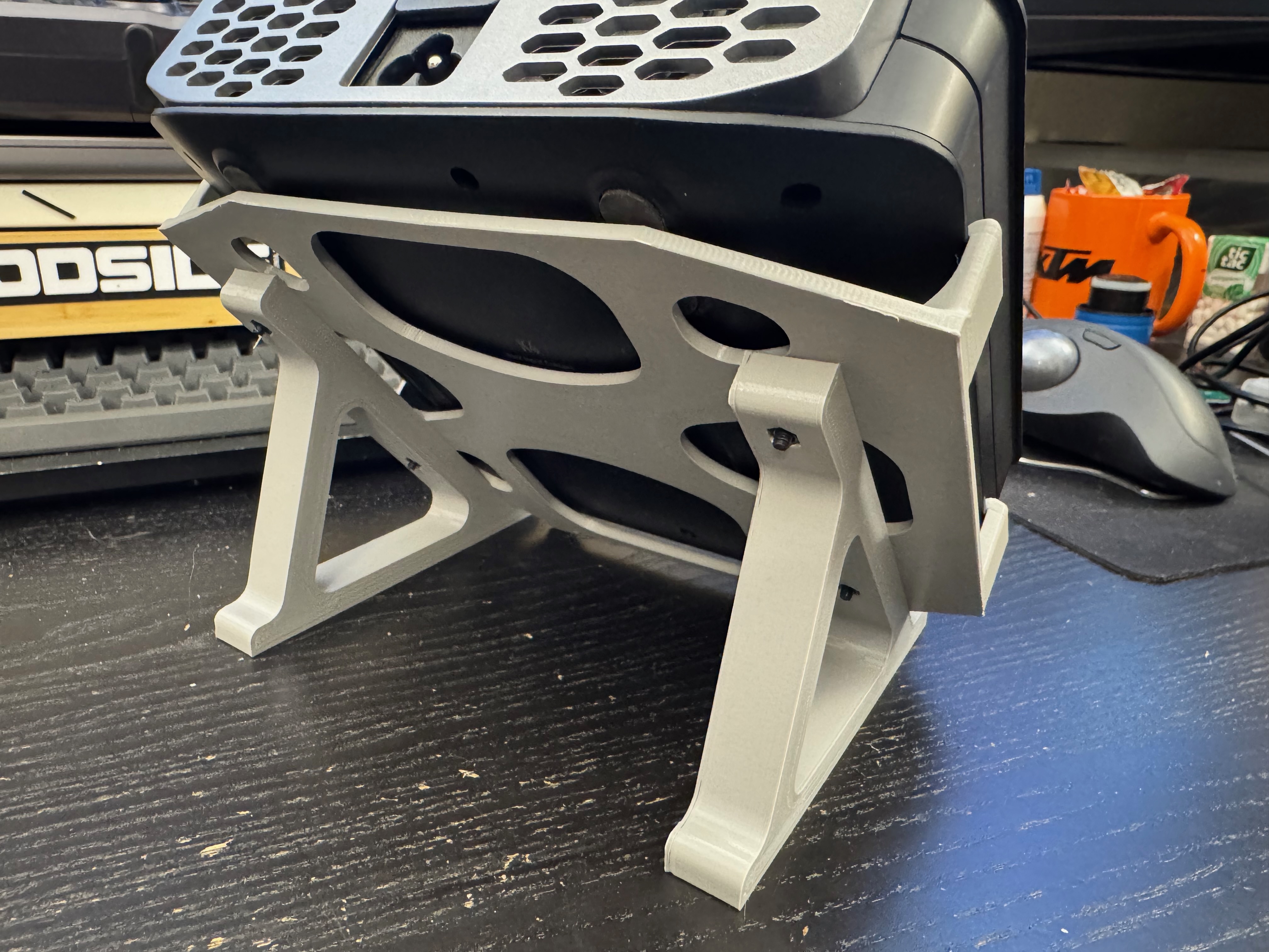 ISDT K4 Benchtop Charger Stand