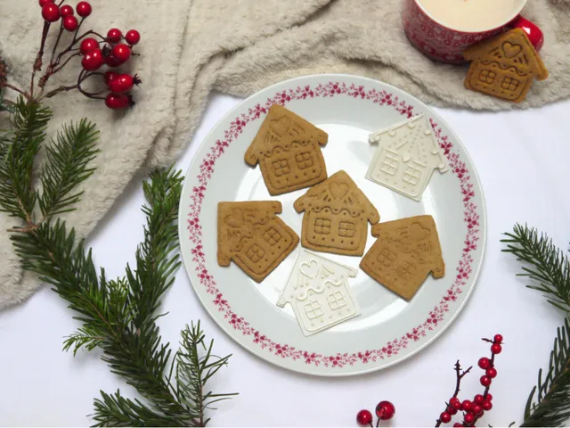 Gingerbread House Cookie Cutter