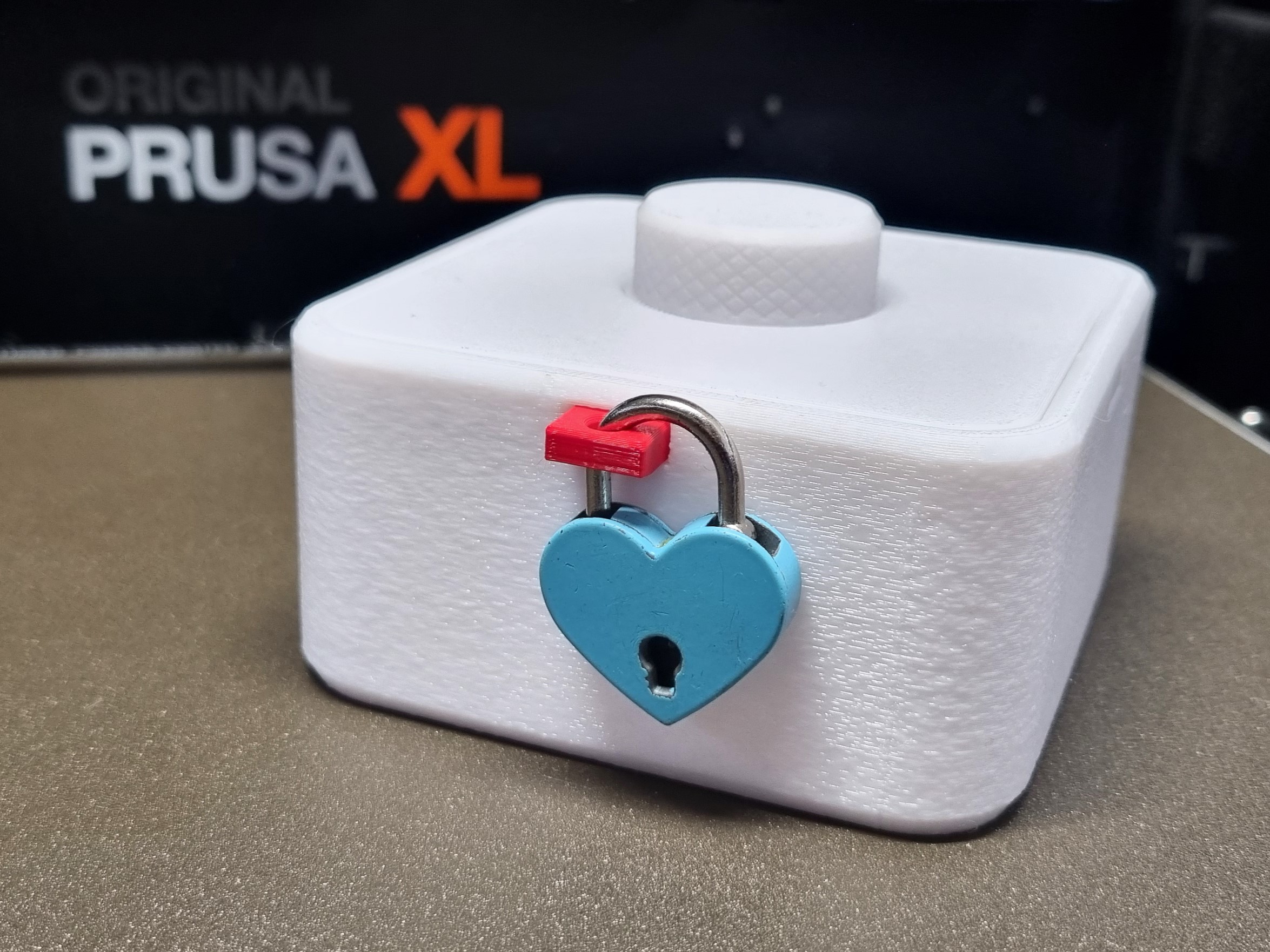 Mechanically Locking Container Padlock Remix | Mechanisch verschließbarer Container-Vorhängeschloss Remix