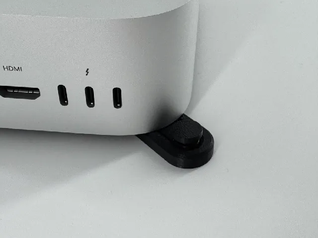 Mac mini M4 Power Button
