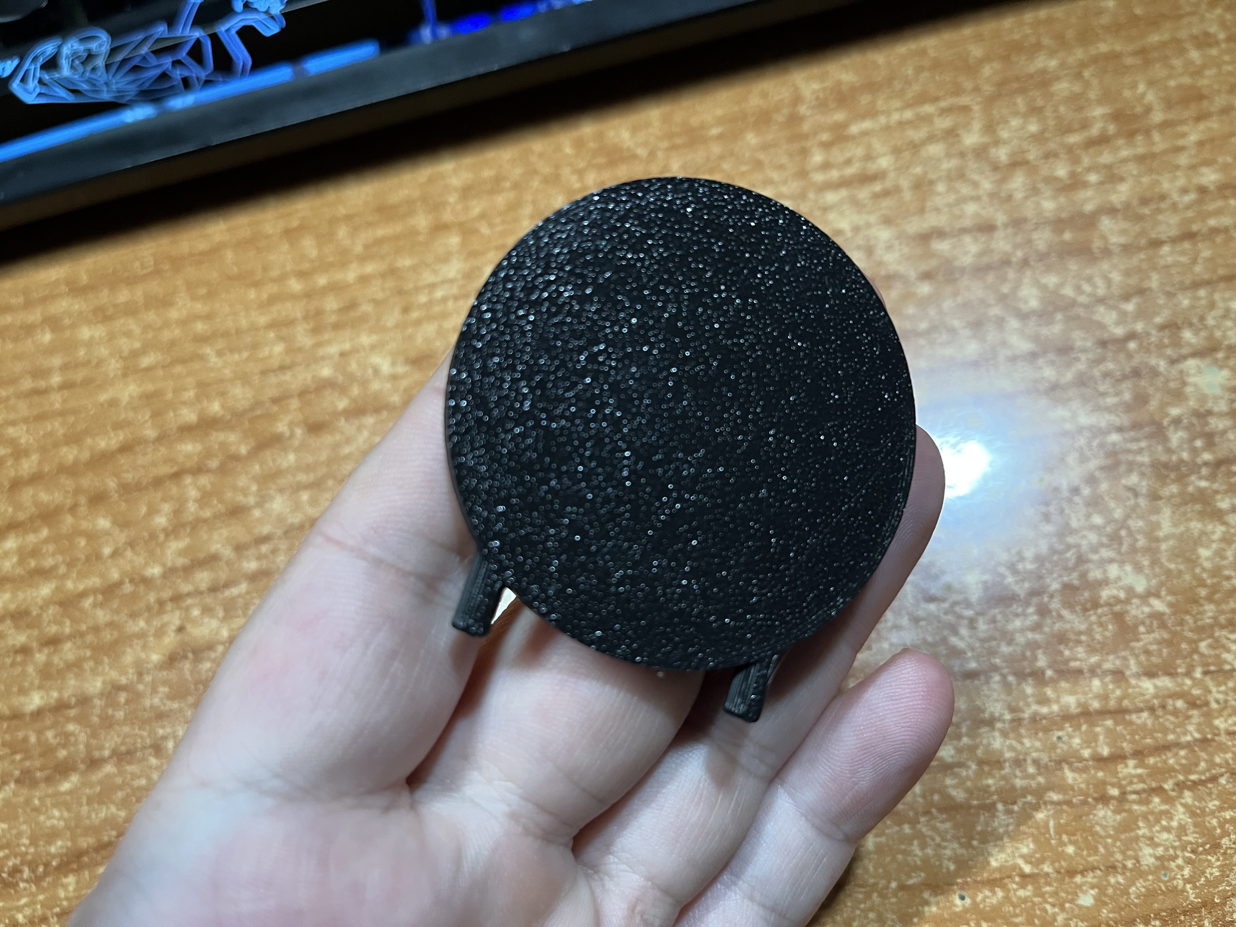 Separador Macbook M1 pro Vertical para Sonido de altavoces — miniatura 12