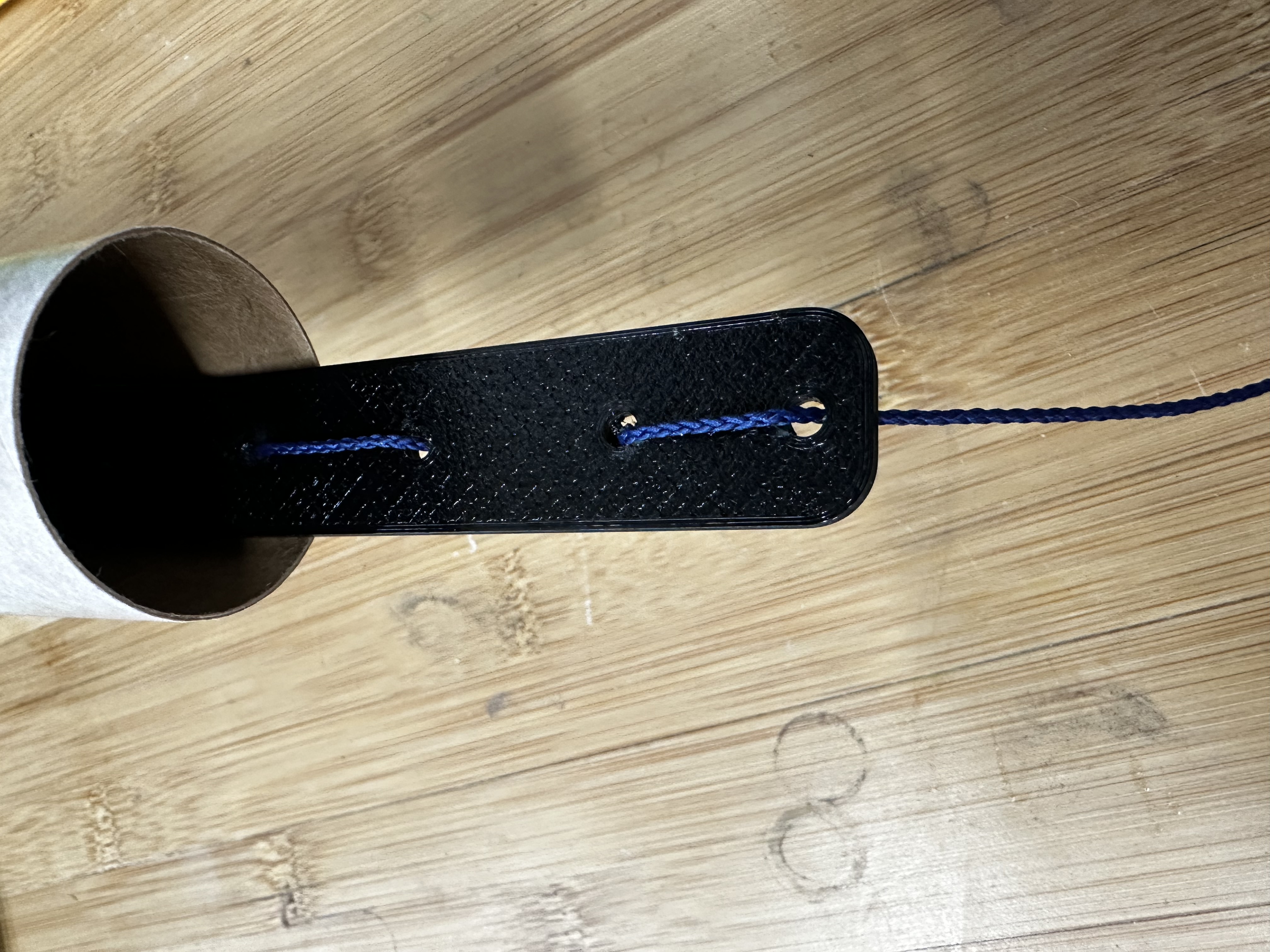 Anti-zipper for model rocketry