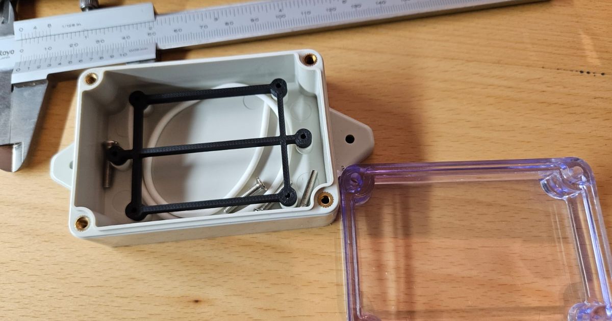 PCB Frame for Outdoor Enclosure (AliExpress / Amazon) by Limbo3500 ...