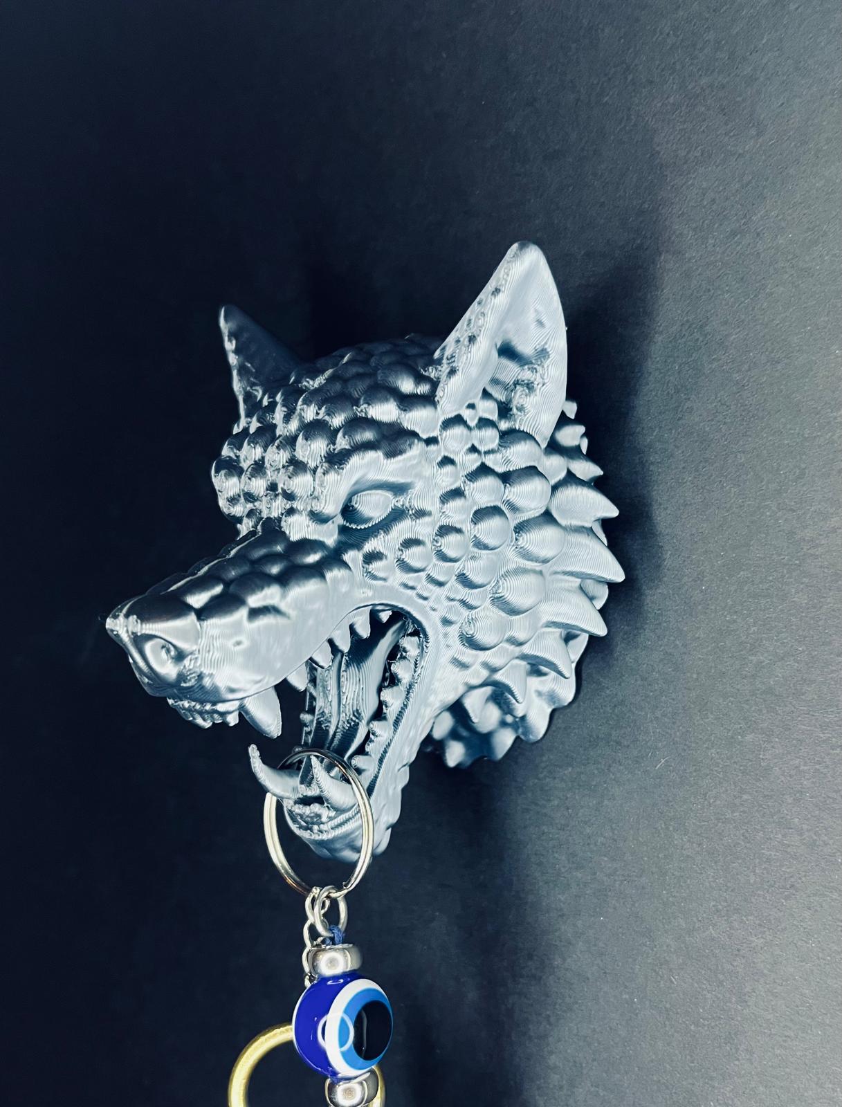 Wolf key chain holder pearl design