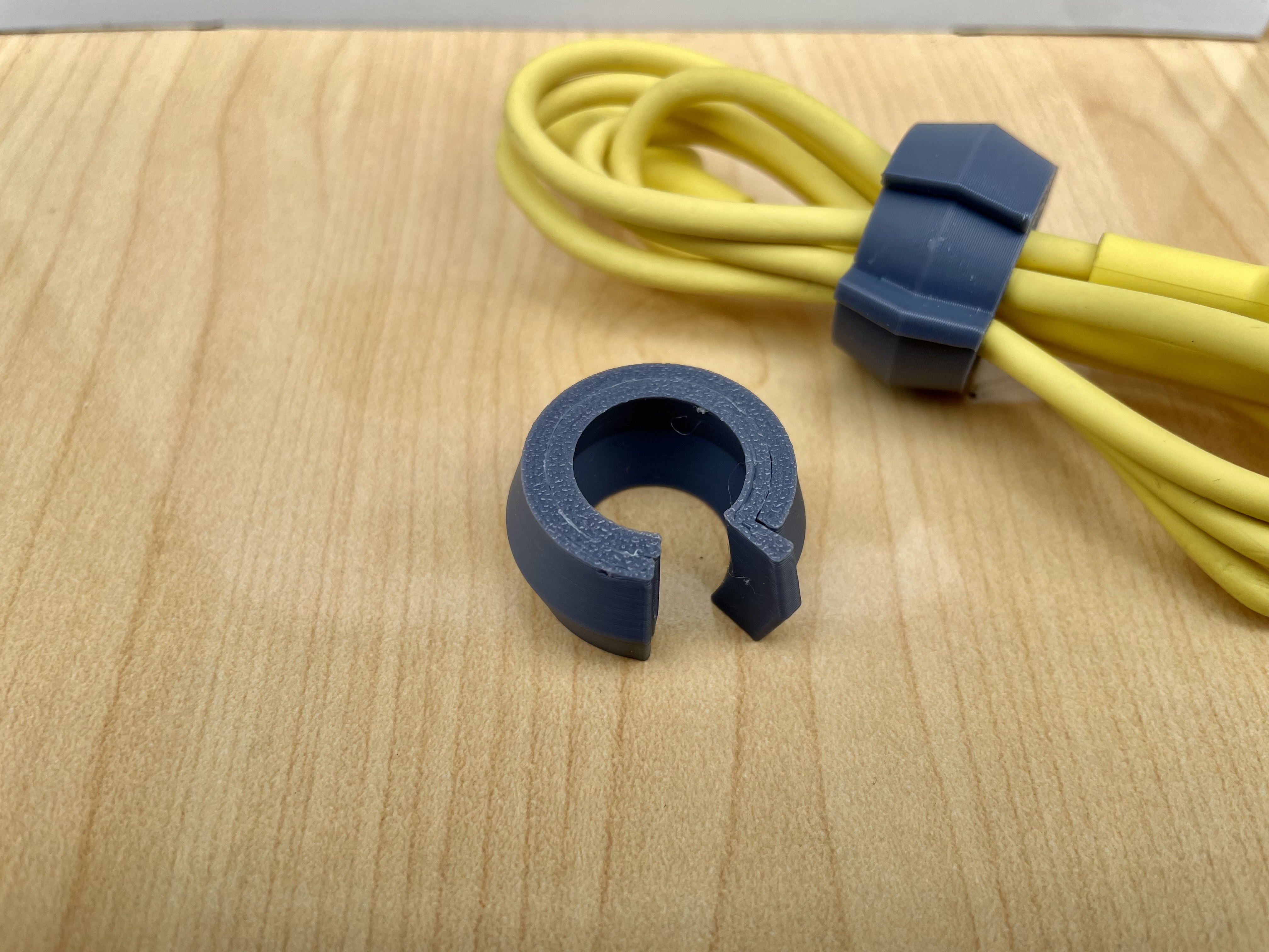 Cable organizer — thumbnail 2