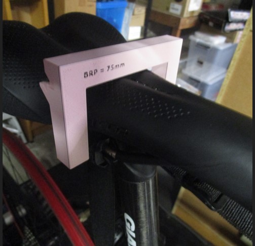 Bicycle saddle height measurement tool - "75mm point" remix of cmh's 80mm version
