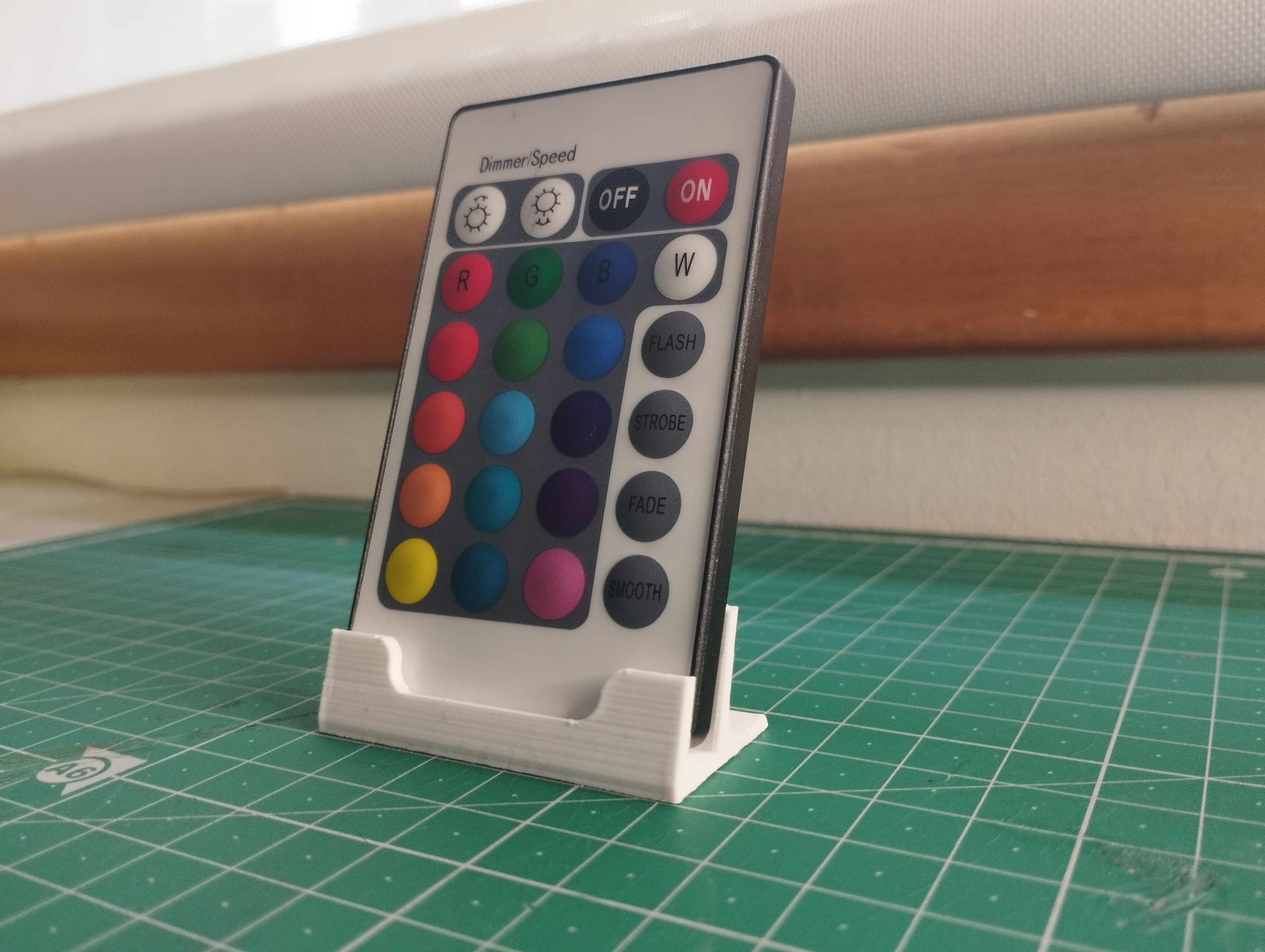 RGB Remote Stand — miniatura 6